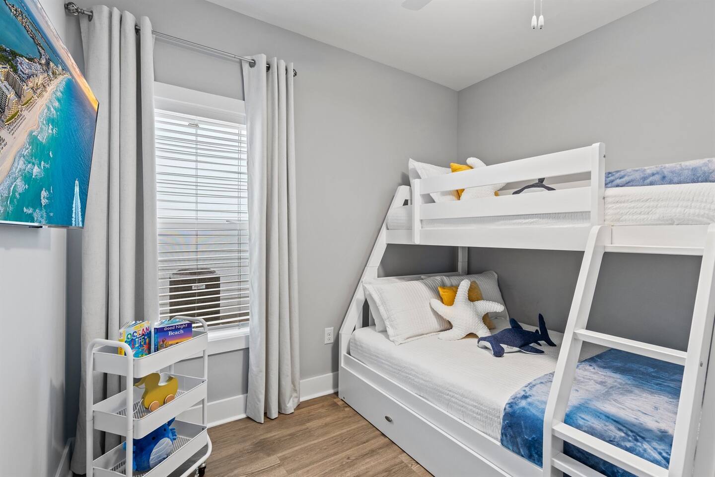 [Bedroom #3] Bunk beds with trundle