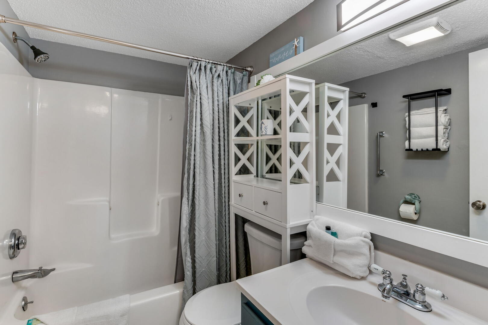 Bathroom Shower/Tub Combo