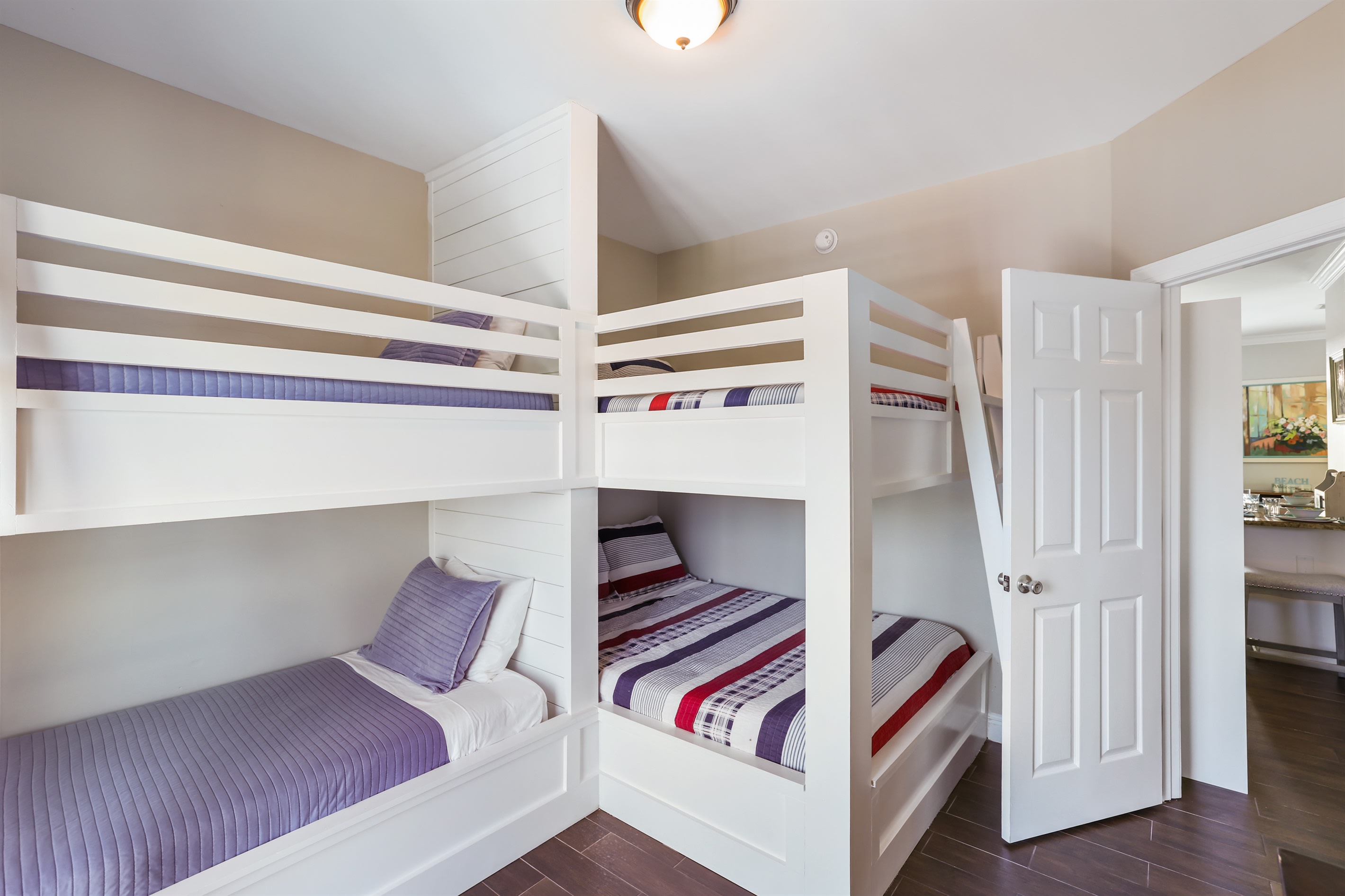 Bunk Room - Queen over Queen AND Twin over Twin Bunks with great view of lake and private pool.
