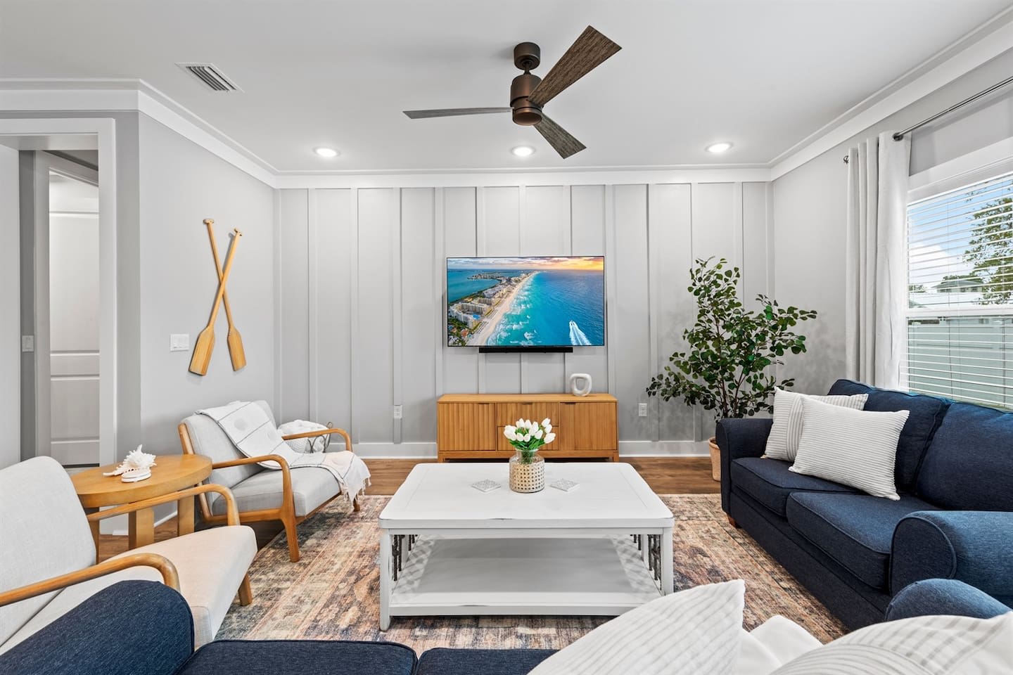 [Living area] Smart TV with Hulu & Disney Plus