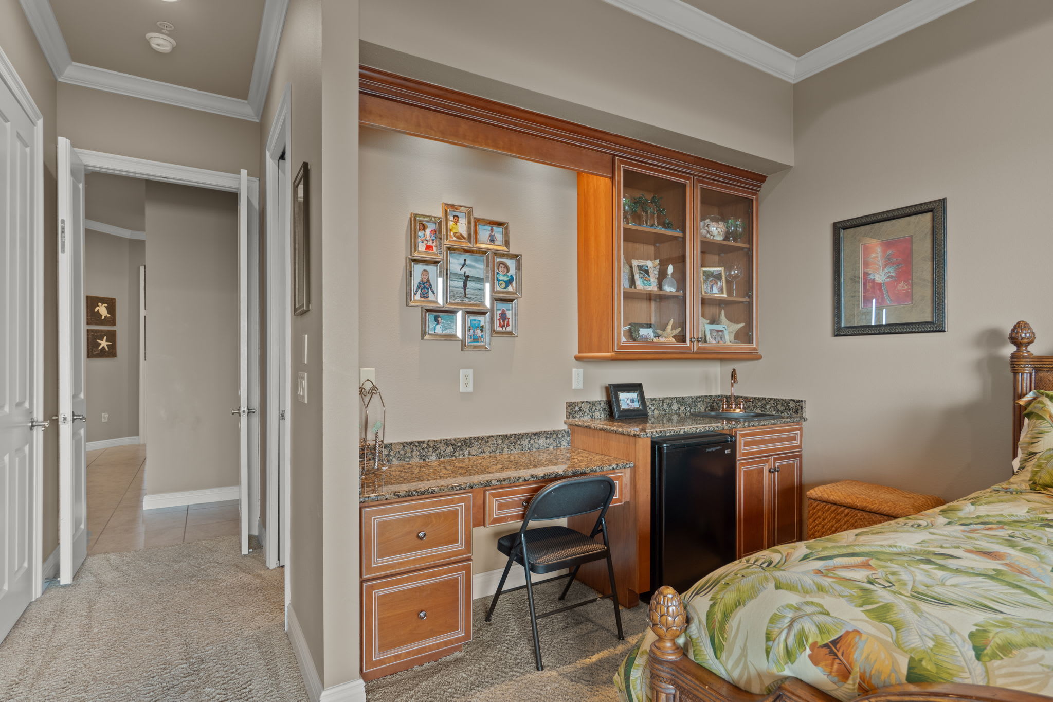 Master Bedroom Master Bedroom