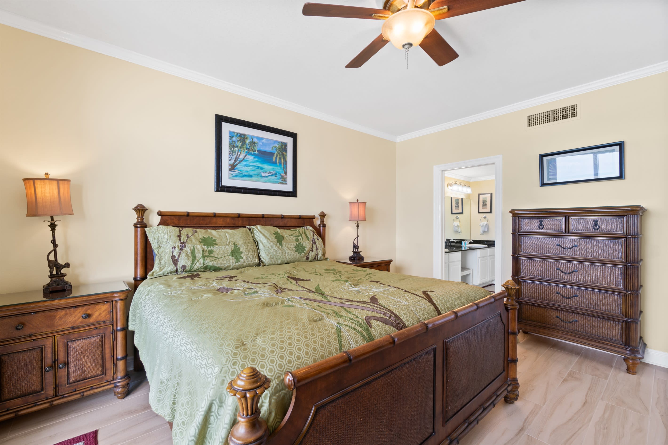 Master king size bed