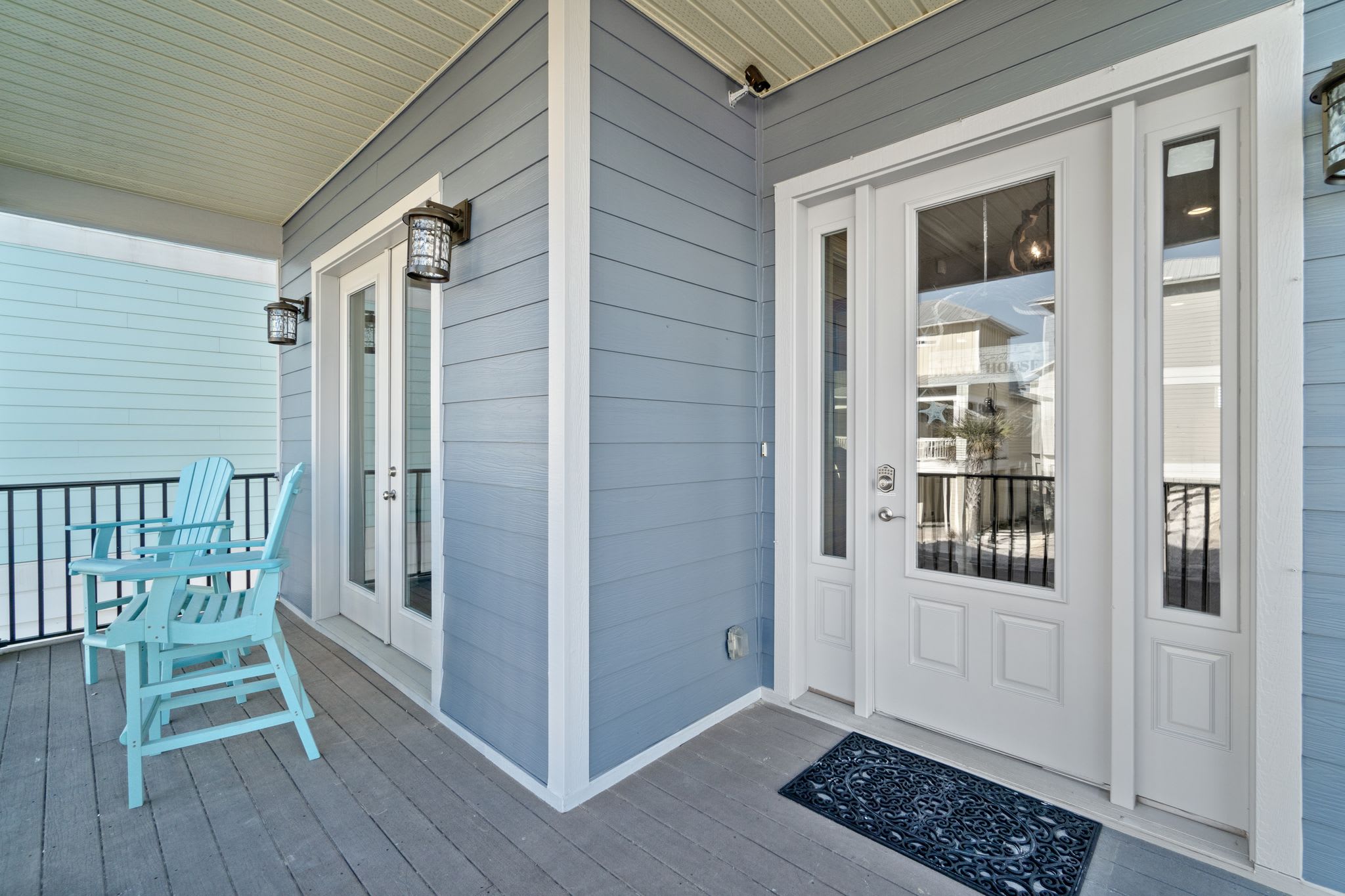 Front Door/Porch