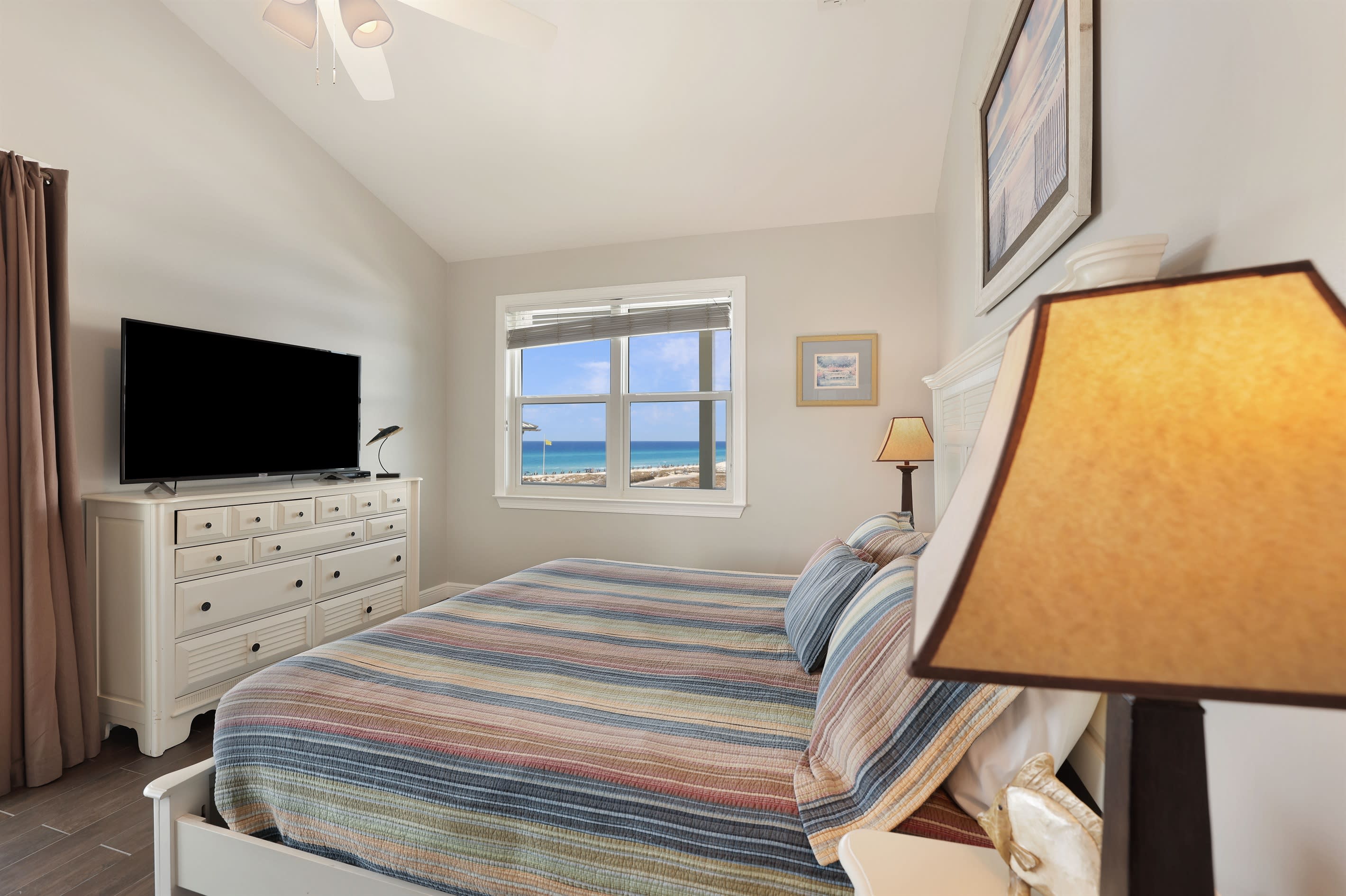 Master Bedroom #1 on top level-King Bed; Private bath. AMAZING GULF VIEWS from bed!!