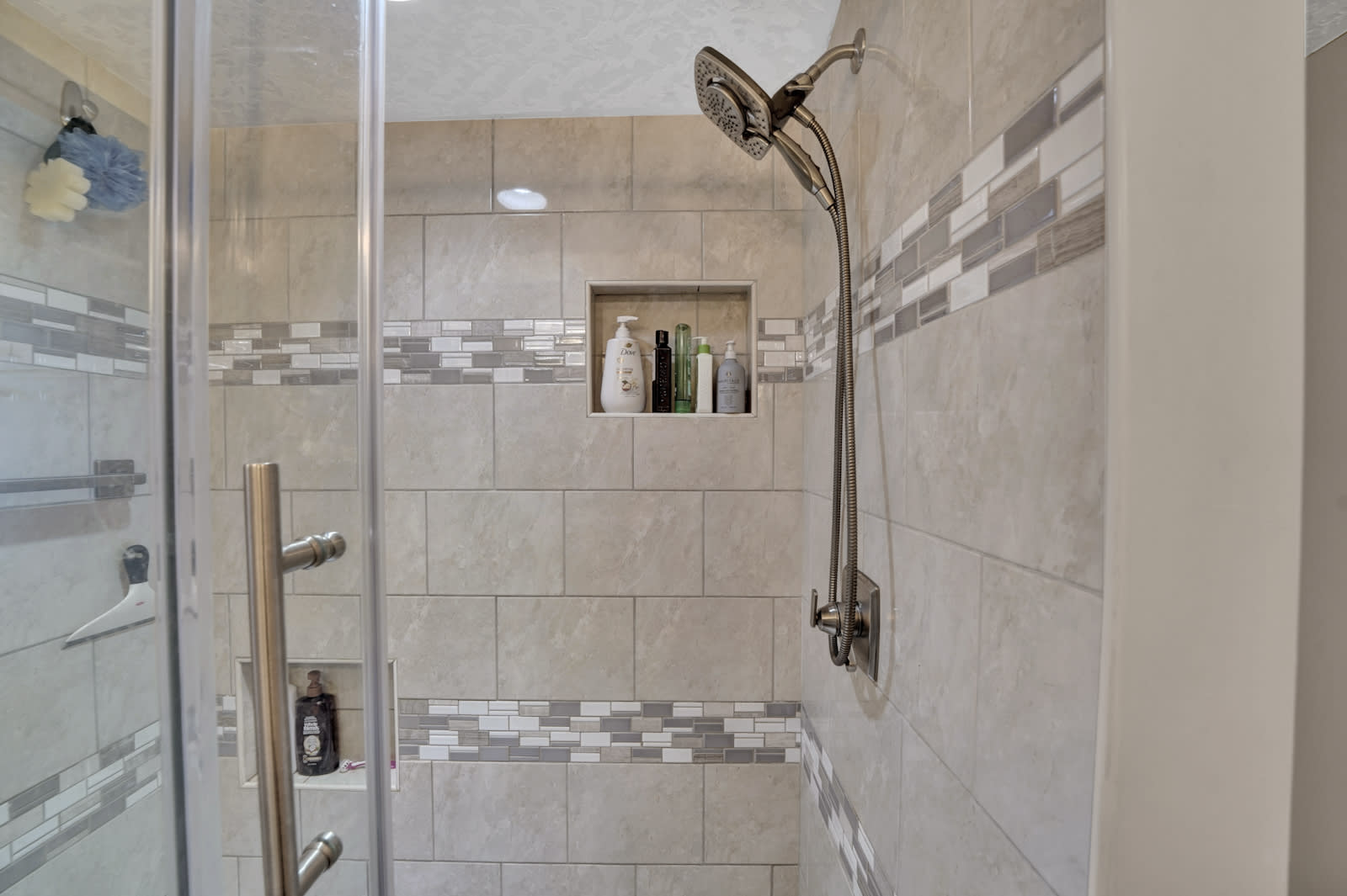 Master Walk In Shower