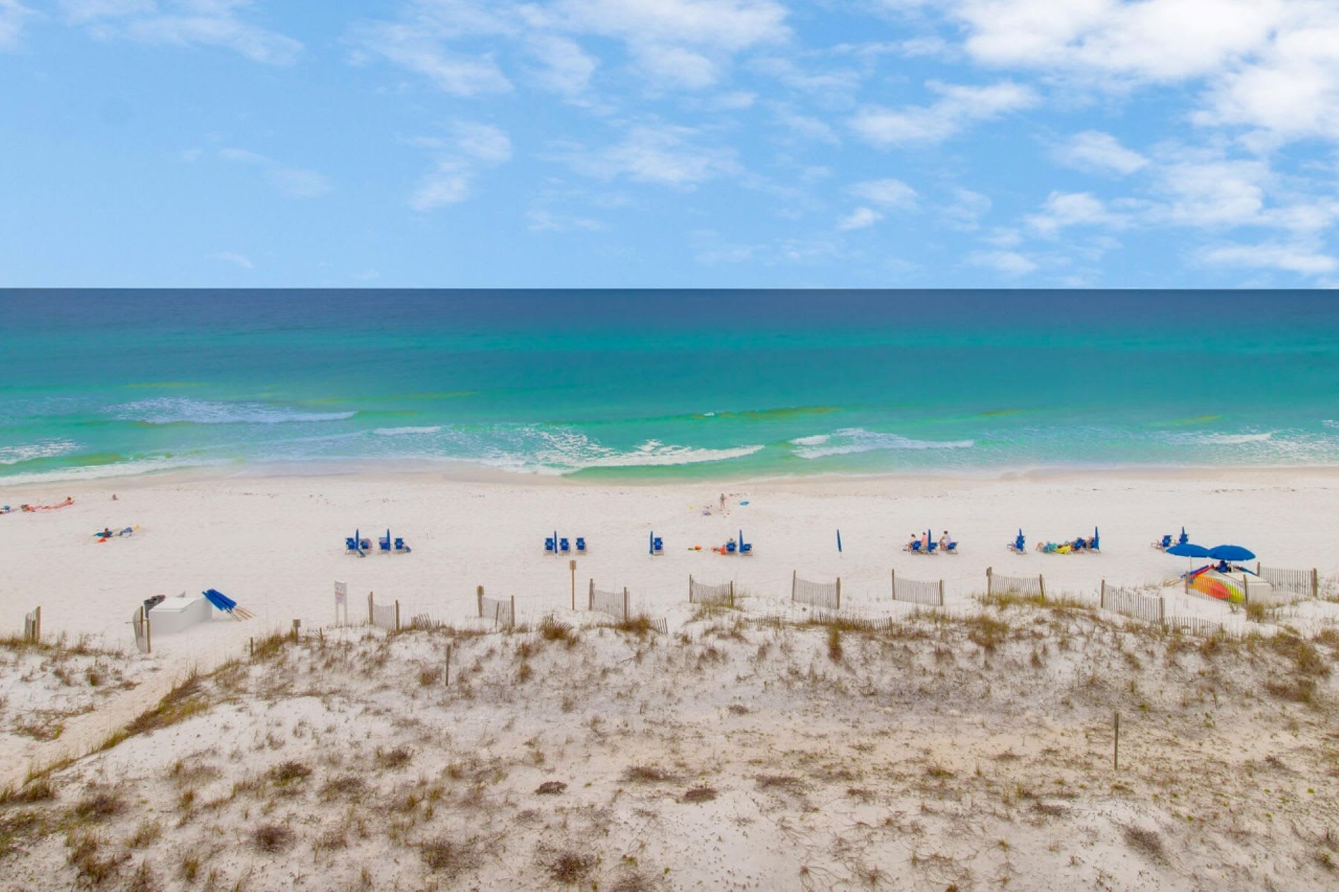 ?? "Endless Beach Days Await. From soft dunes to the emerald waters, A Shore Thing puts you right in the heart of this breathtaking coastal paradise." ????? #BeachFrontViews #AShoreThing