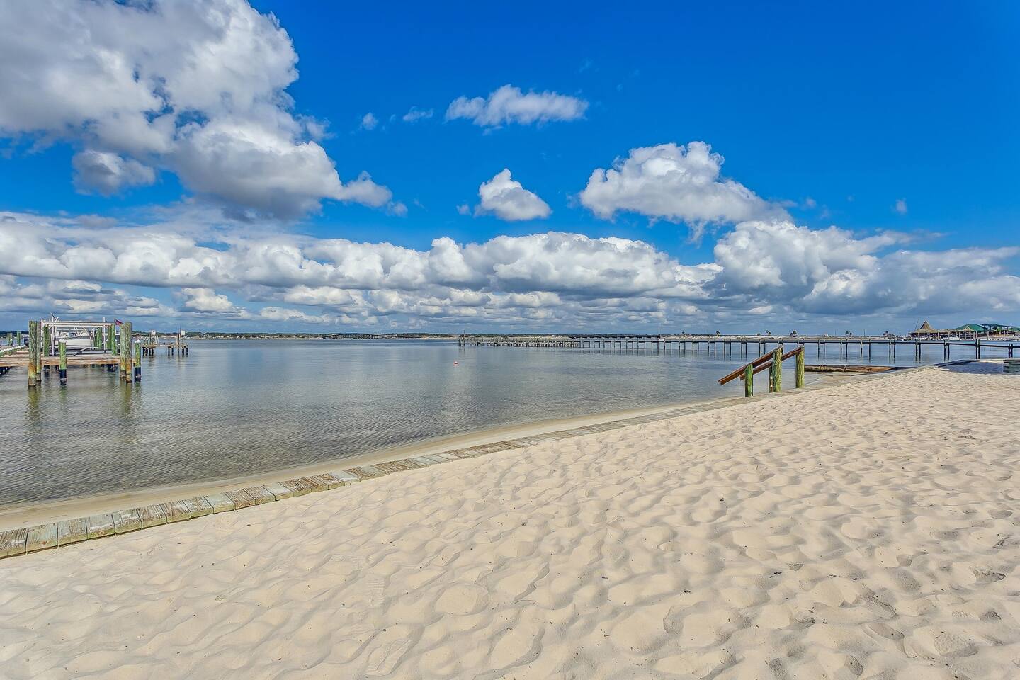 Sound Side Beach Located ON Property!