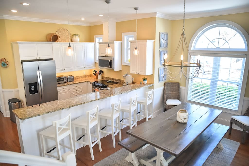 Plenty of seating in the kitchen