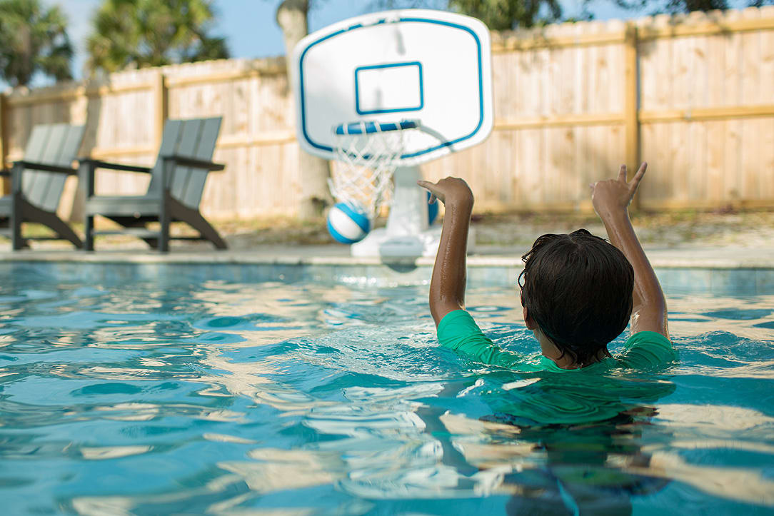 Make a splash with our pool basketball goal! Enjoy some friendly competition and fun in the sun as you shoot hoops and cool off in the pool.