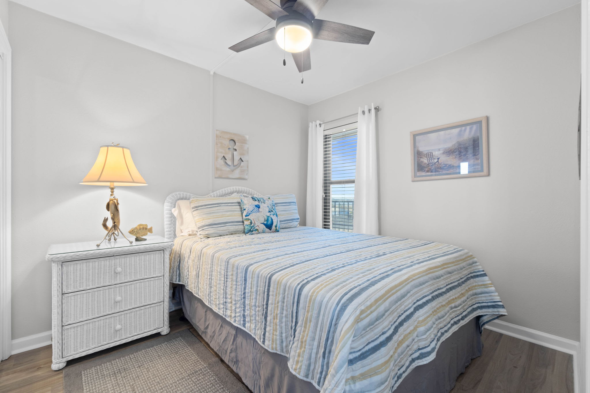 Guest Bedroom 1 (Full)