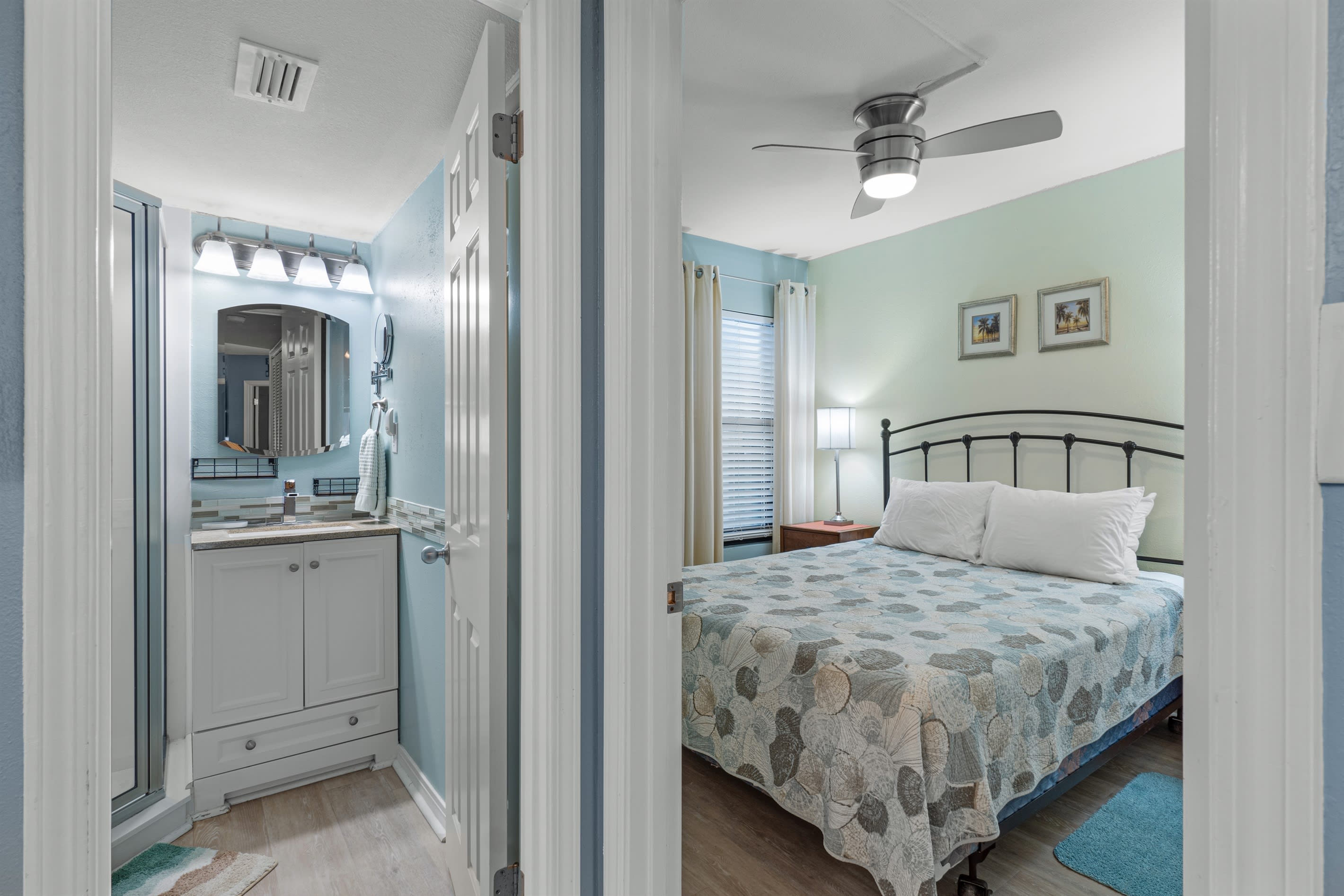 Guest Bedroom/Bathroom