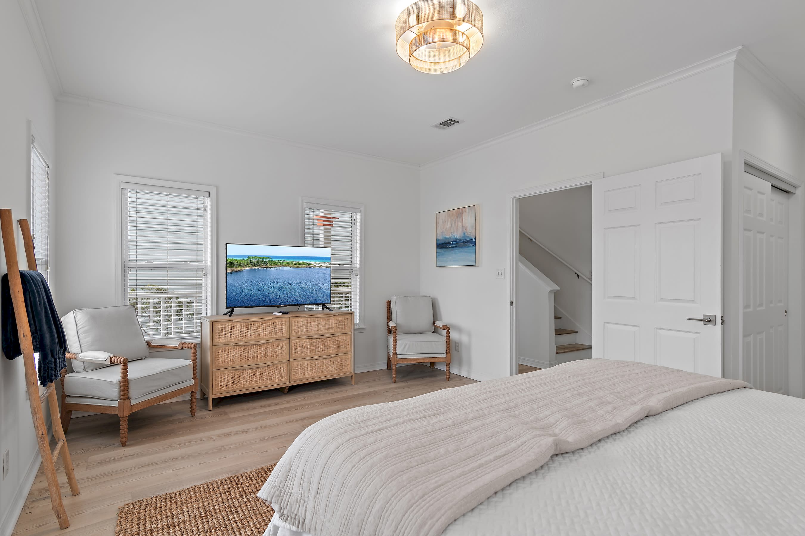 Spacious primary suite with lots of closet space and pack n play