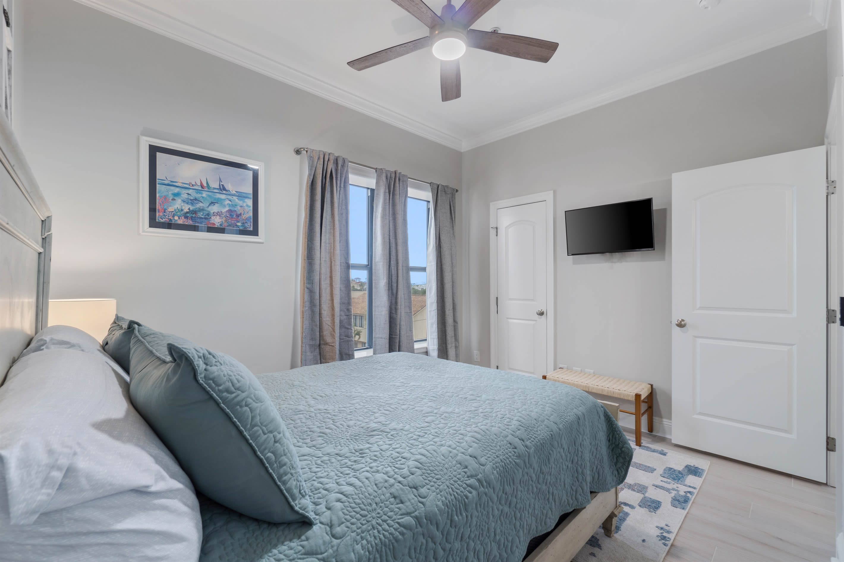 3rd Floor Guest Bedroom 2 (Queen)