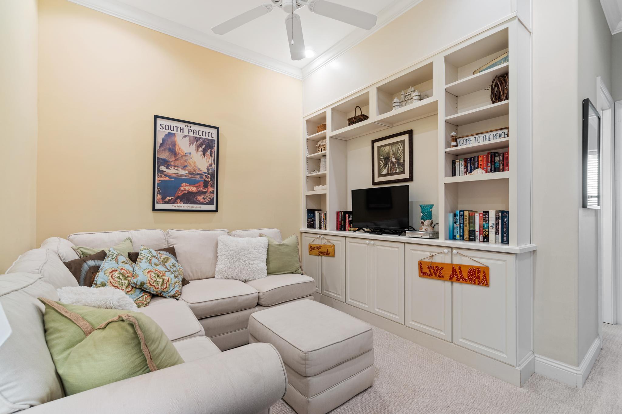 3rd Floor Seating Area