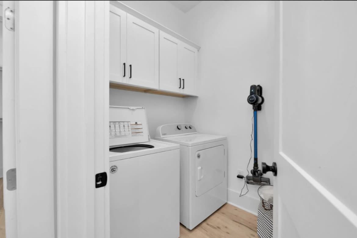 Full size Washer and Dryer