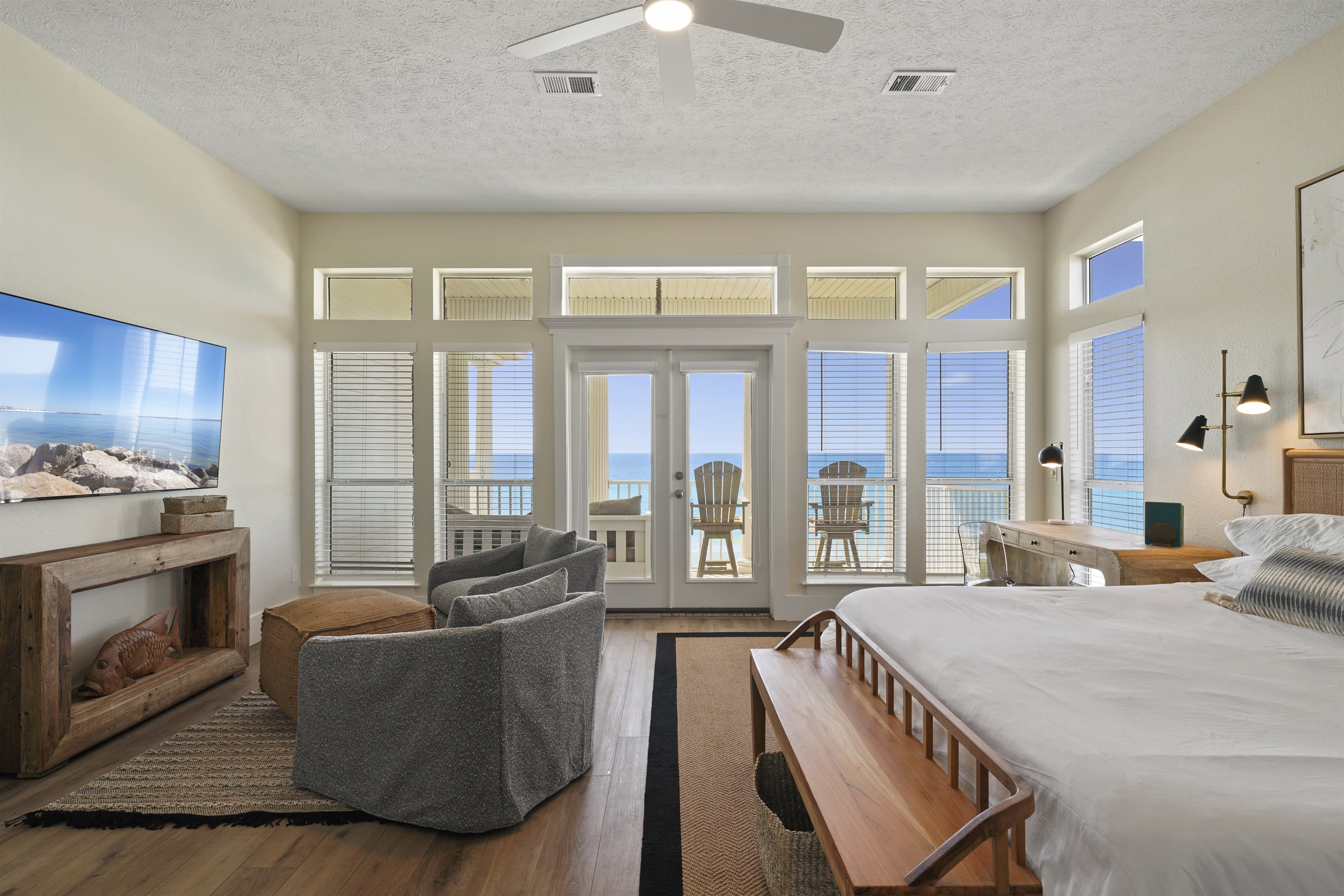 Third floor primary bedroom King bed and Ocean View