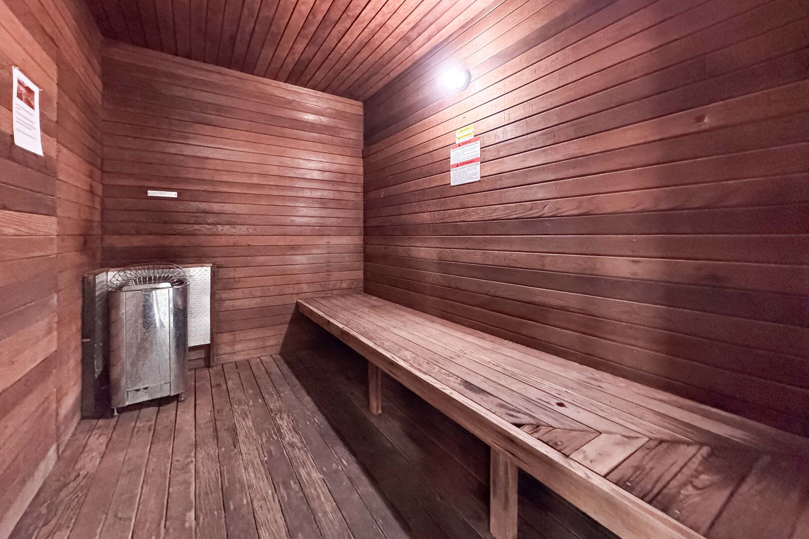 Dry Sauna - recently refinished.