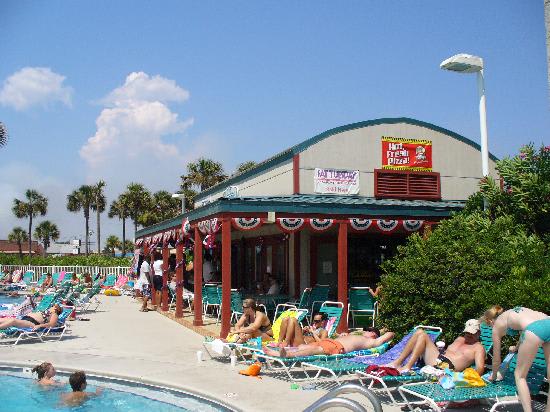 Poolside Bar and Grill