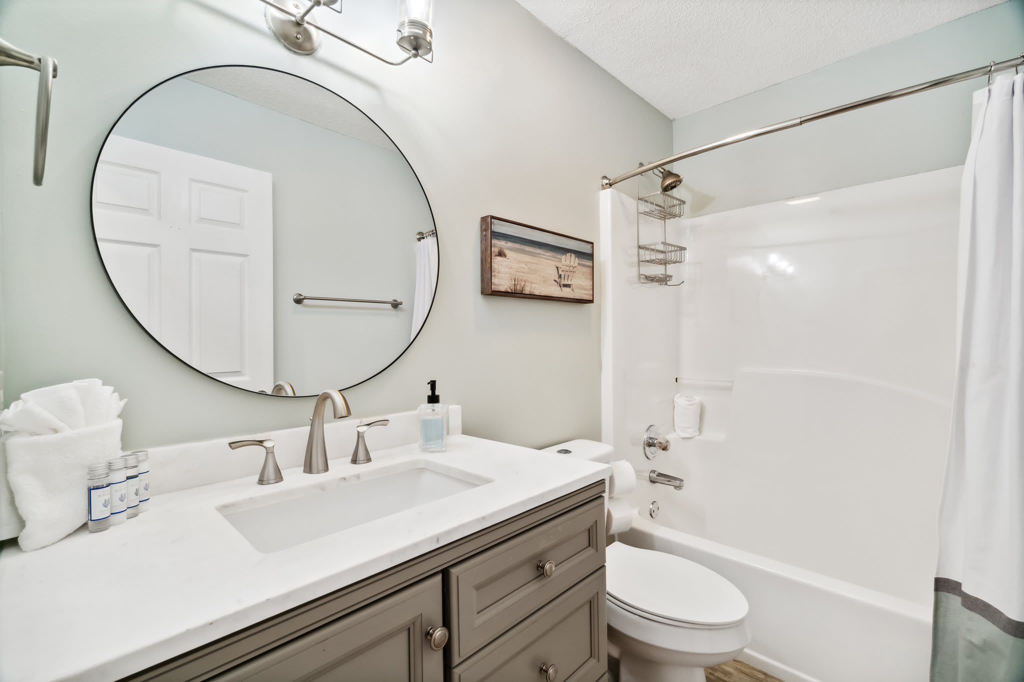 Full-size bathroom Full-size bathroom