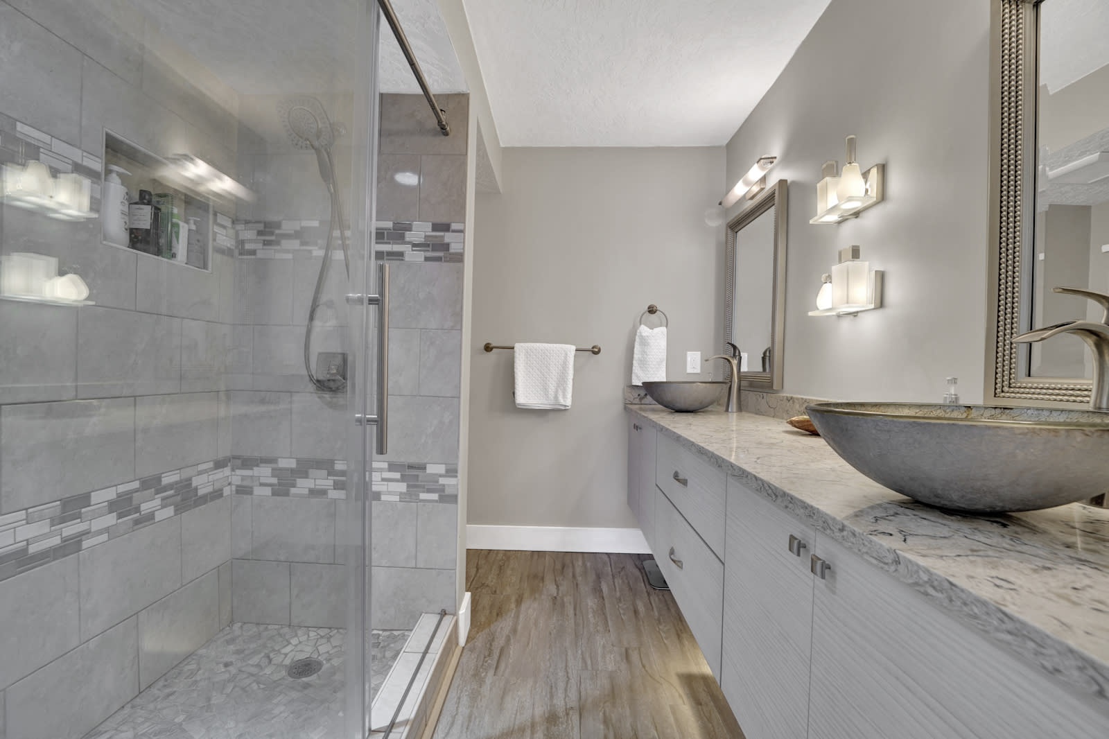 Master Ensuite Bathroom