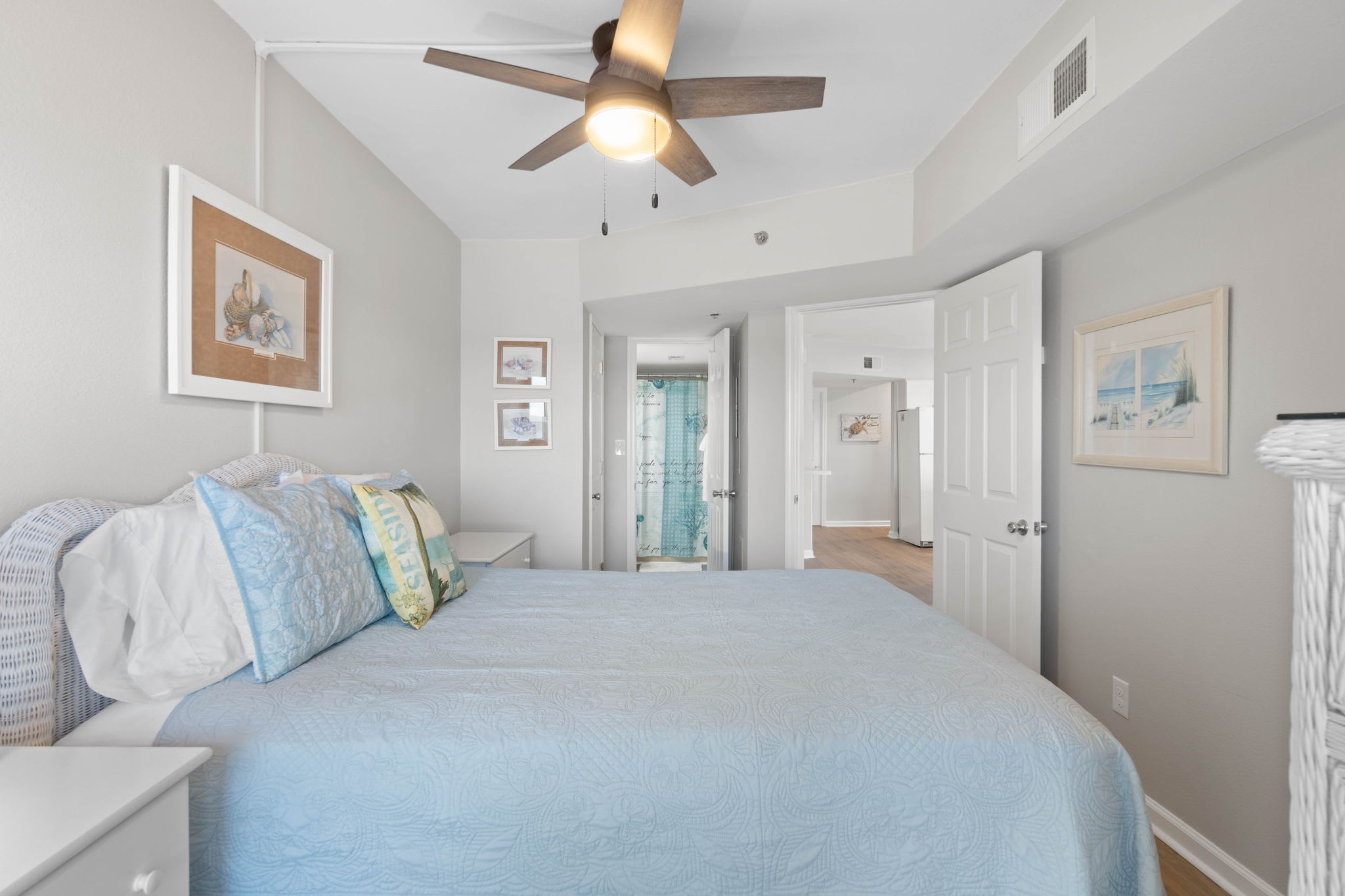 Master Bedroom (King)