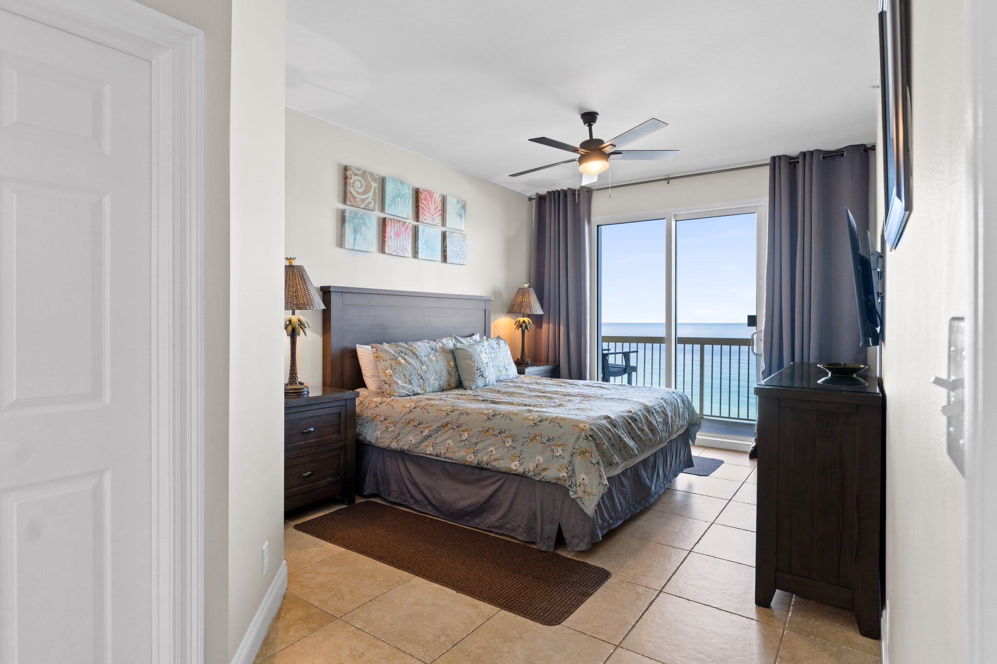 Master bedroom entrance