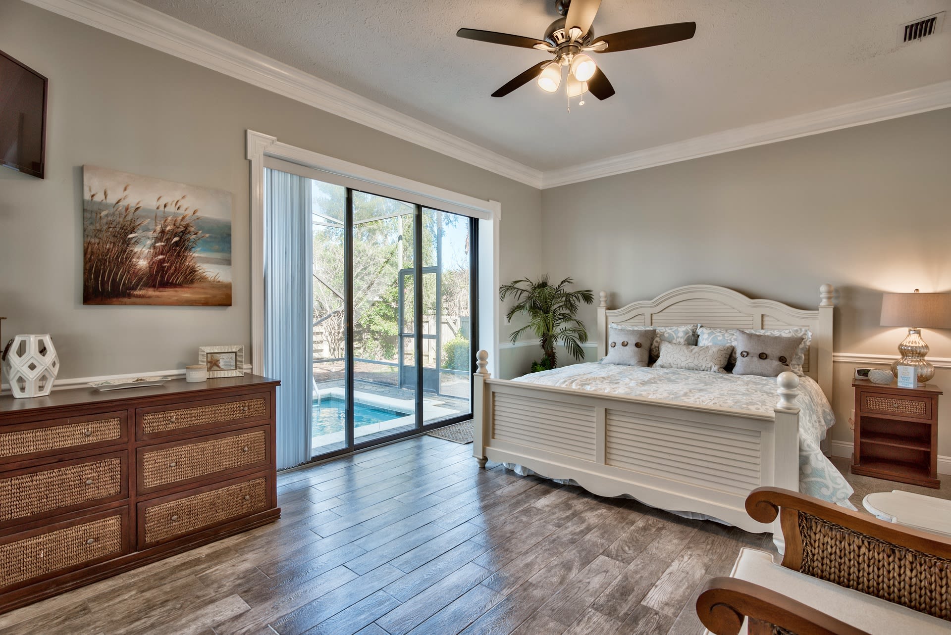 Master King Bedroom Bath Attached