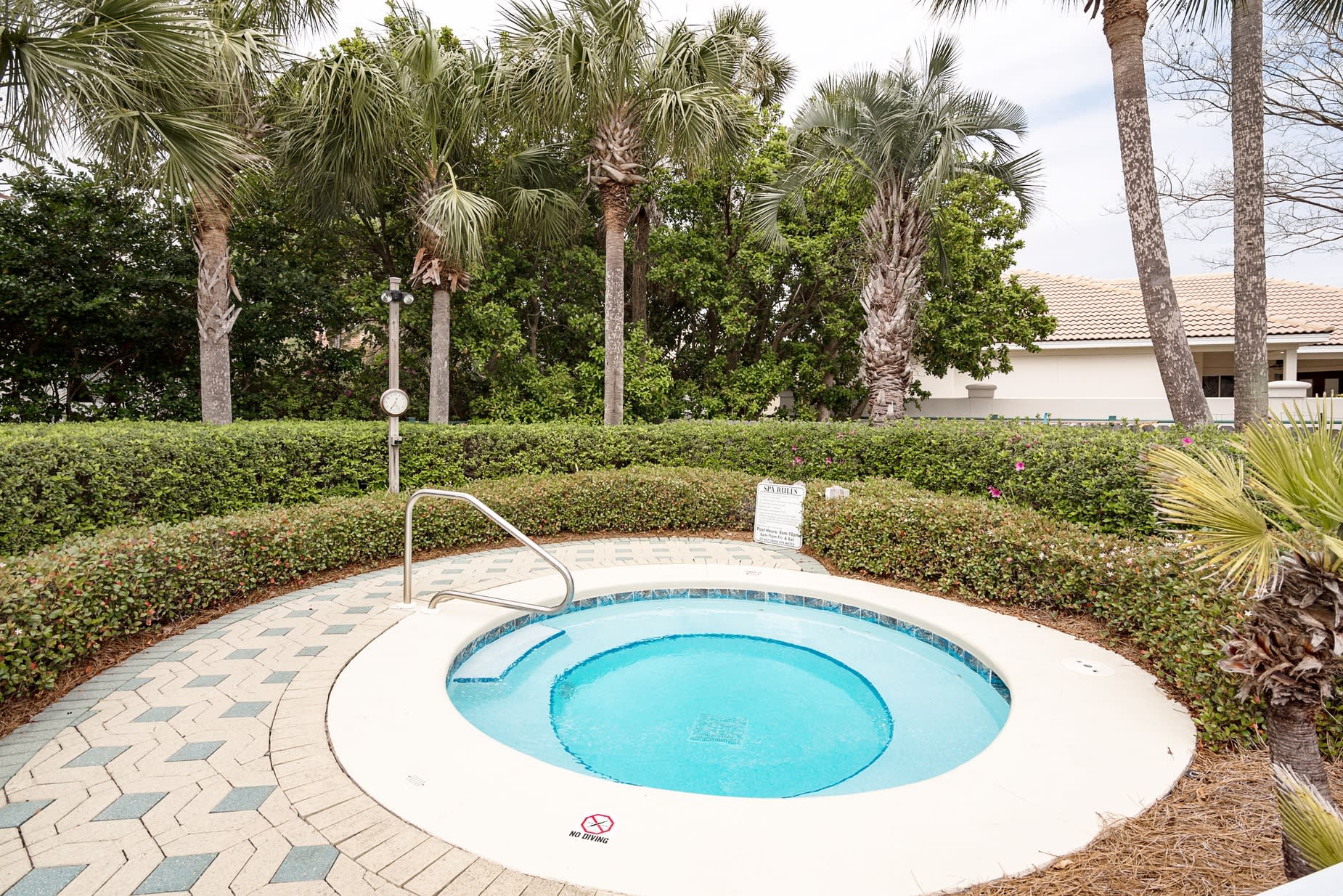 Destiny East Community Hot Tub