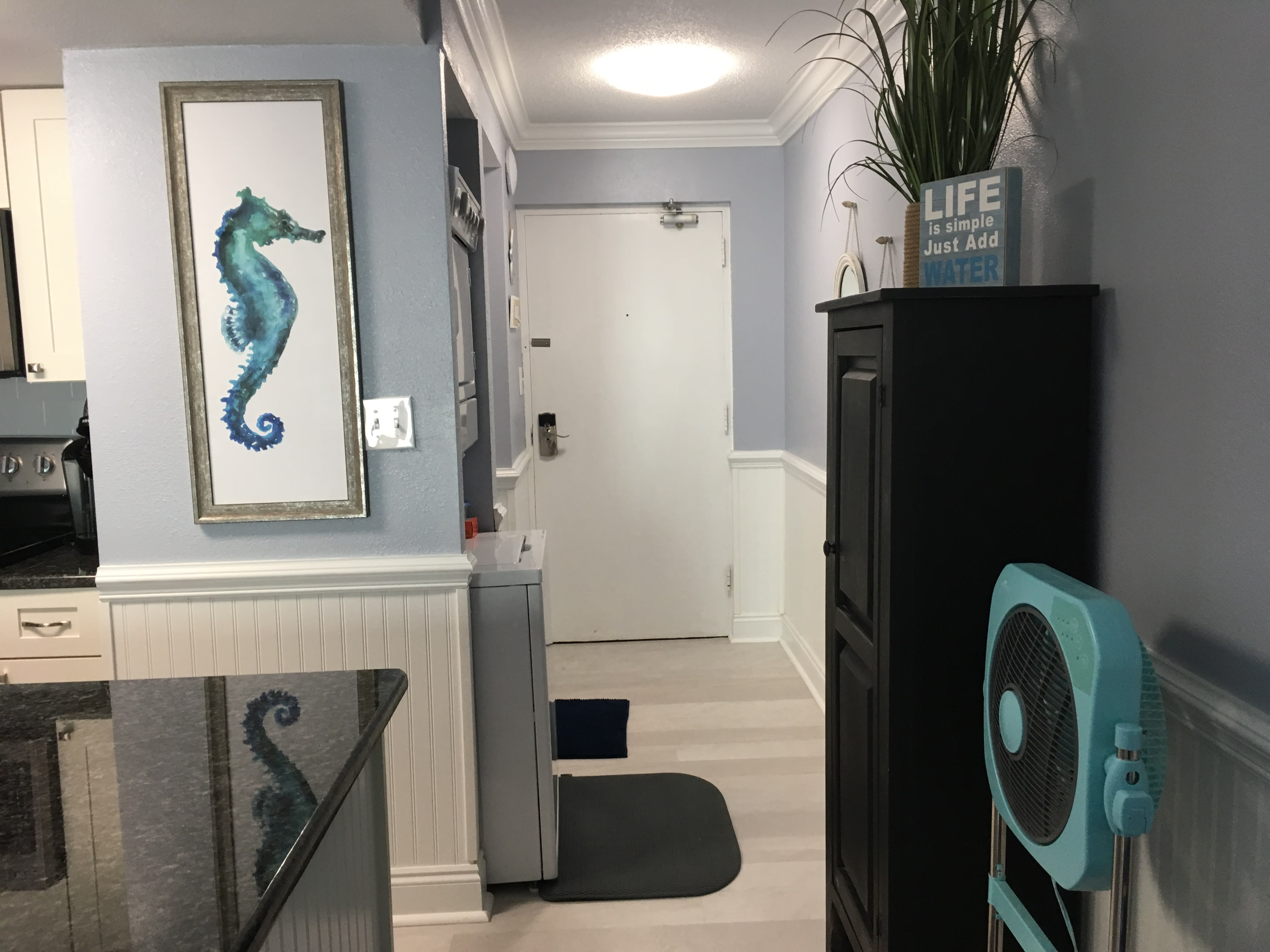 Keyless entry - no keys to keep up with at the pool or beach