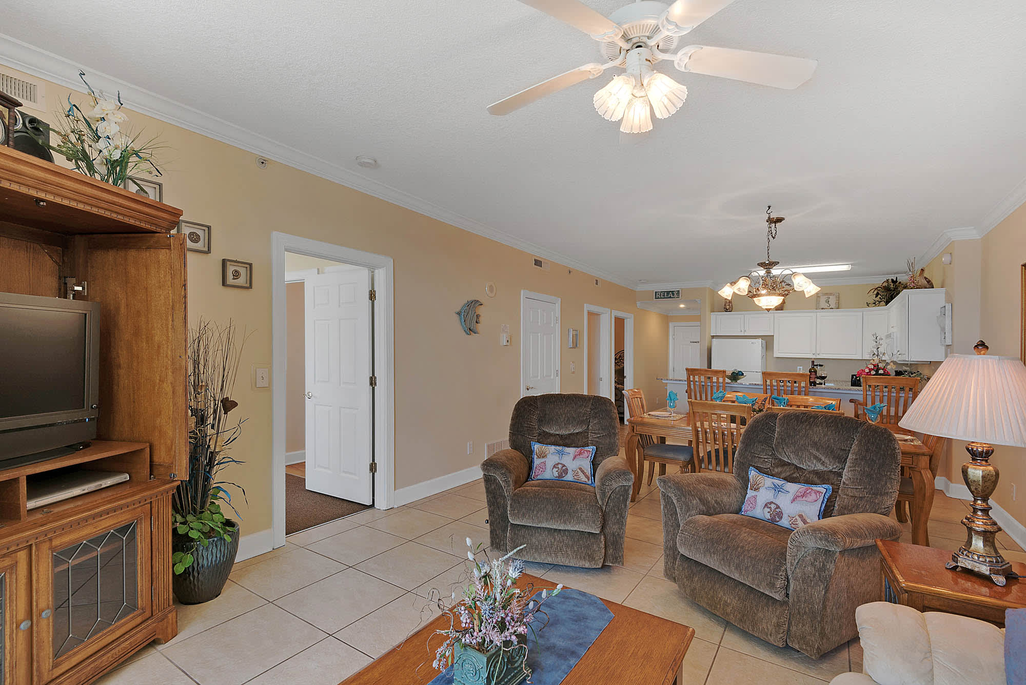 Plenty of comfortable seating and close to the kitchen, too!!