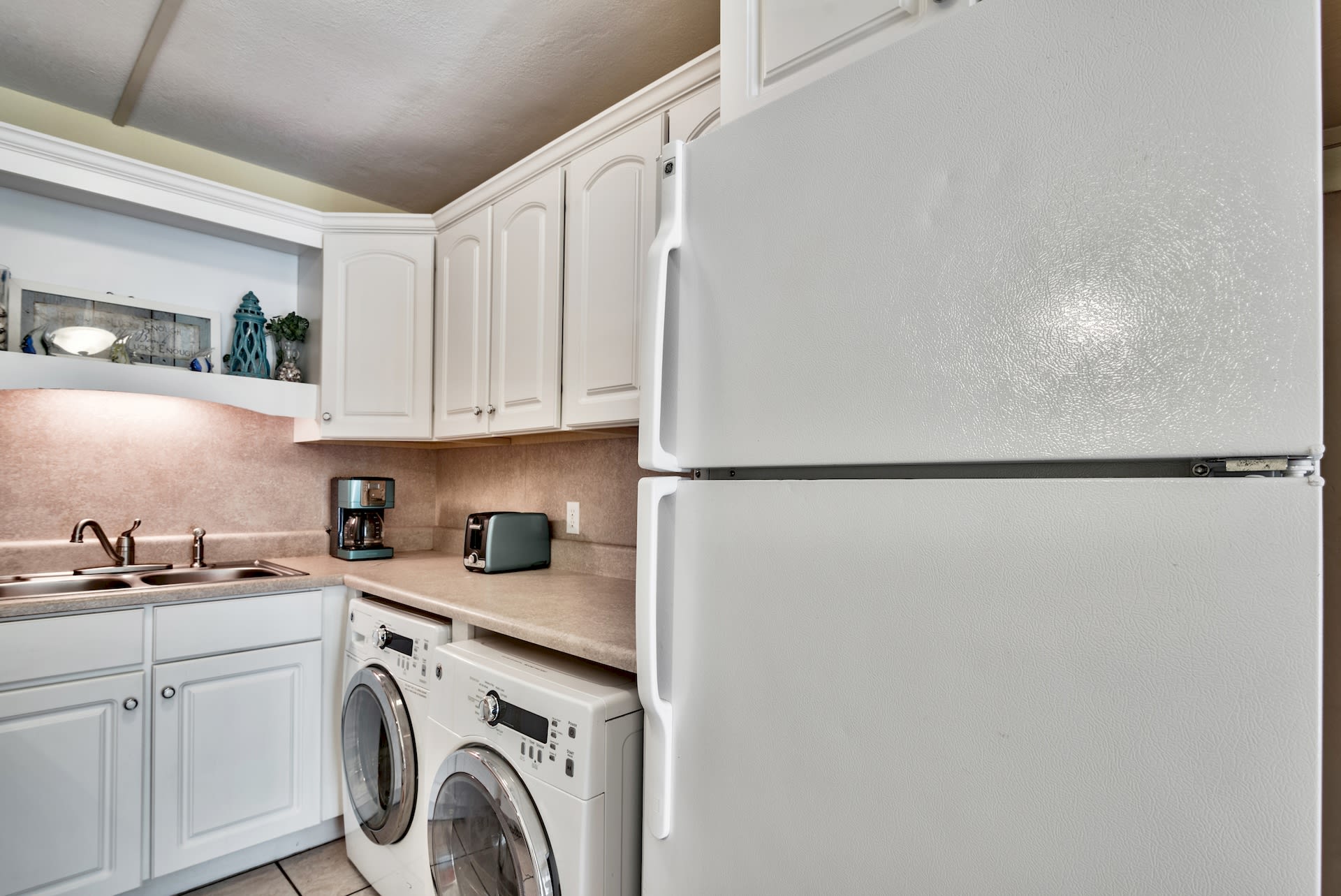 Updated Kitchen with Front Loading Washer/Dryer