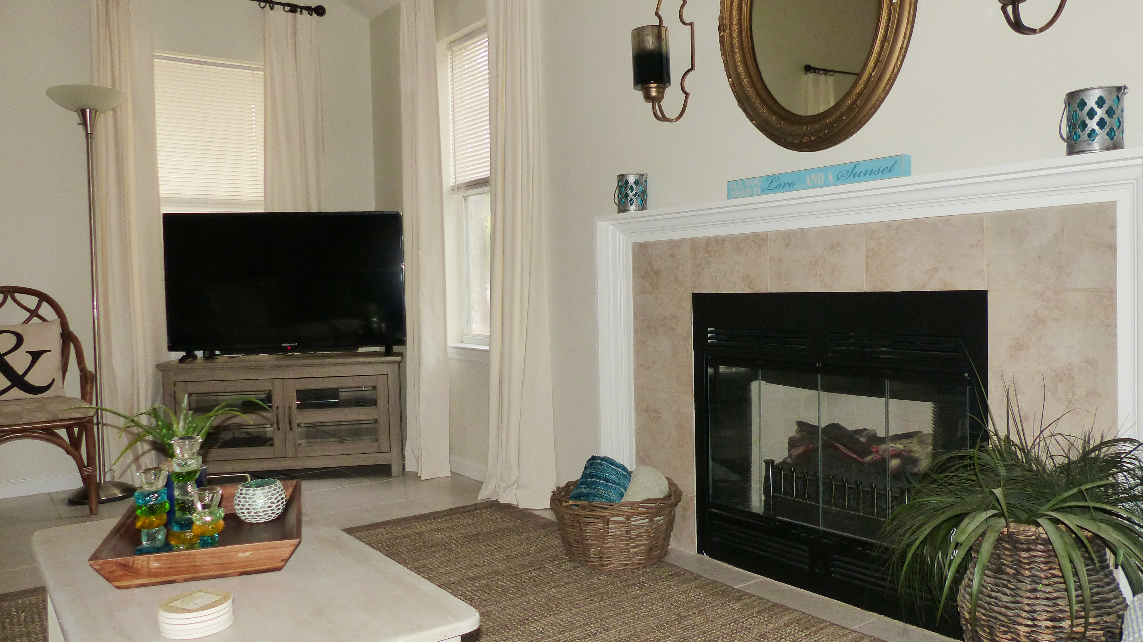 Liviing area, 50 inch tv/cable