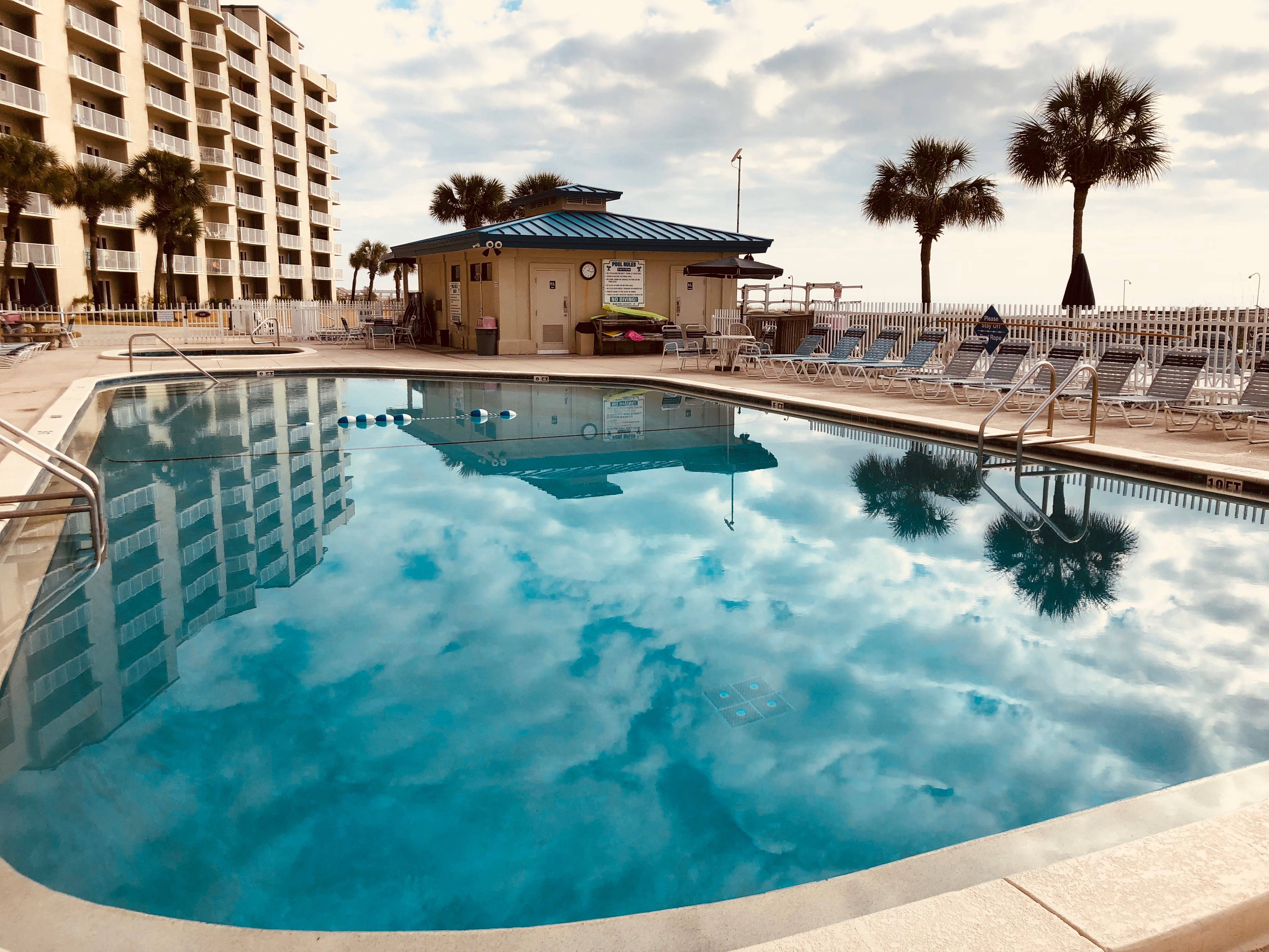 Bathwater Heated Pool (Fall/Winter) for your Swimming Pleasure!