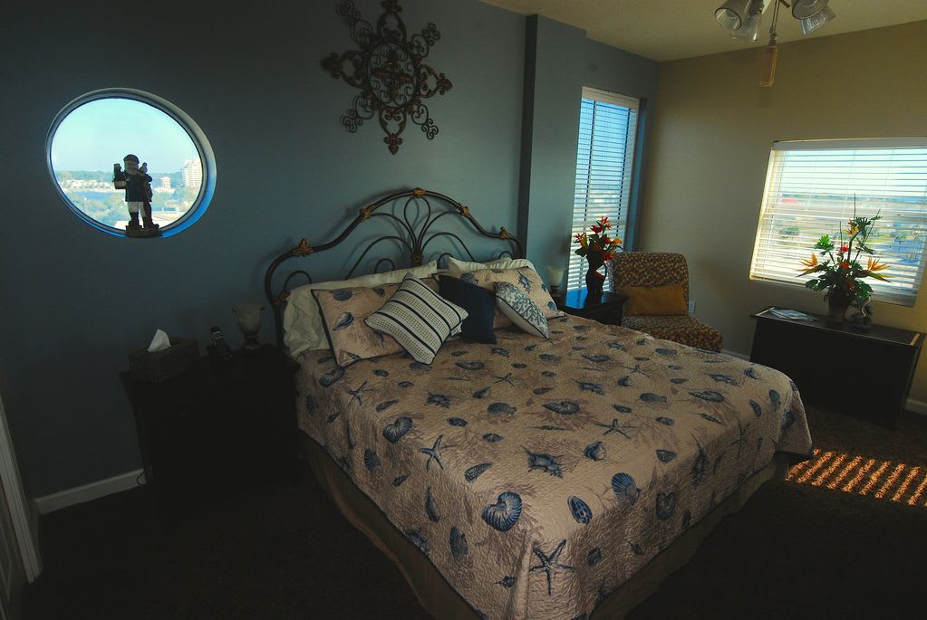 Large Bedrooms with king size beds