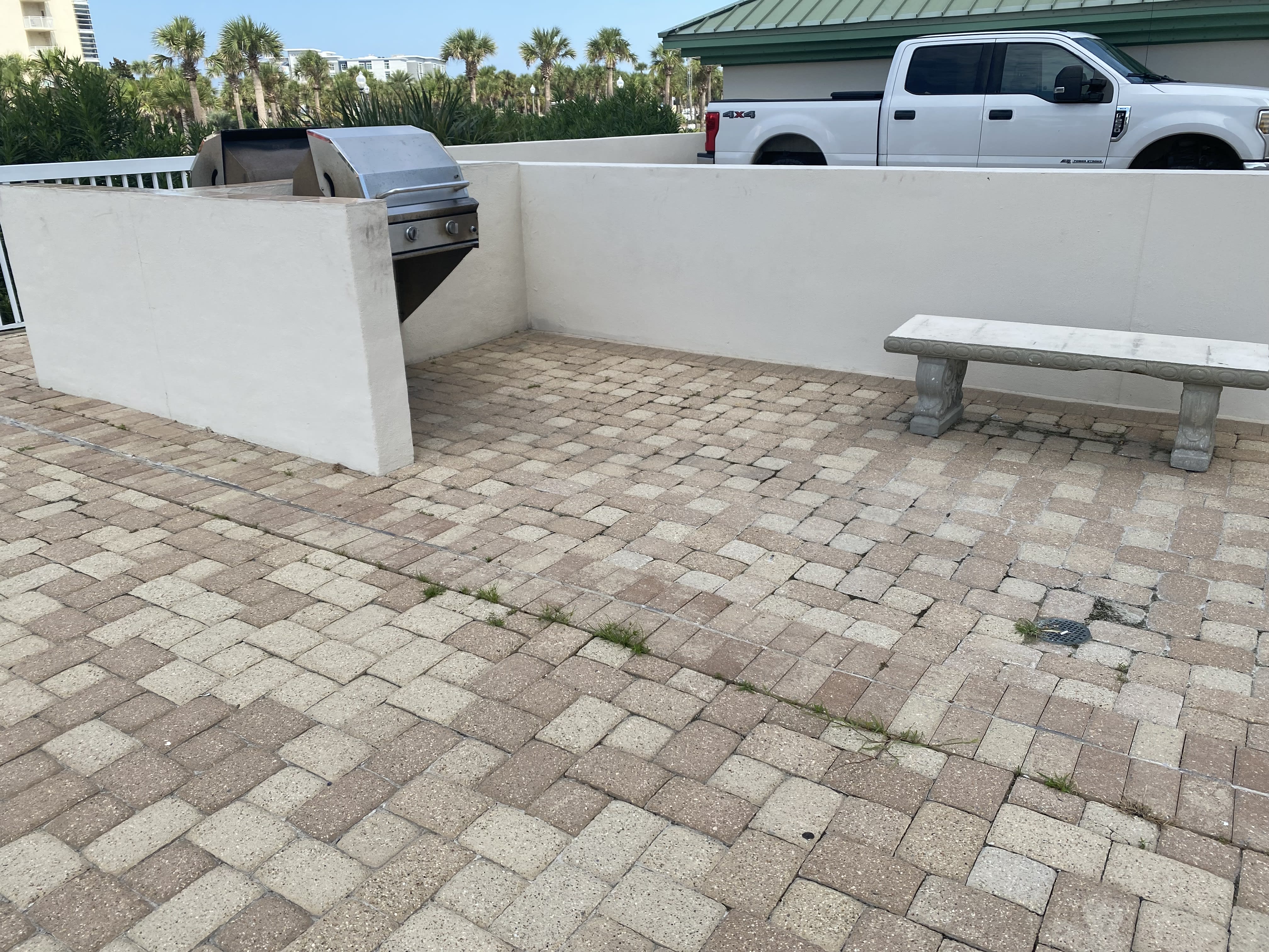 Gas Grills are located at either end of the building at Lobby Level on Gulf Side