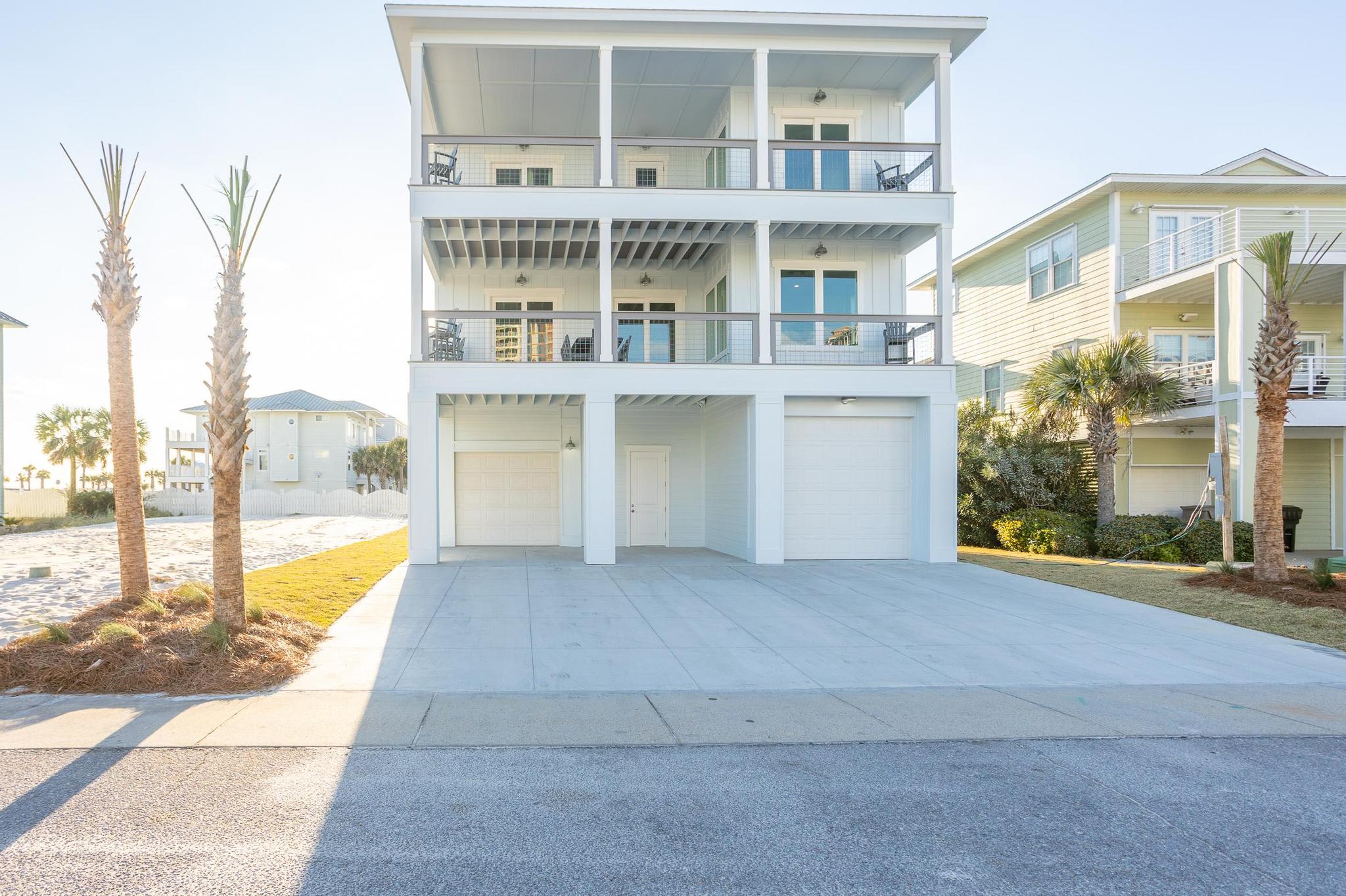 Front of the home with plenty of parking