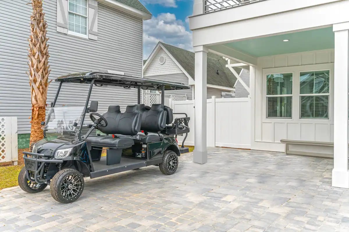 Iris-5 No need to speed a fortune or waste your vacation time fussing with rentals. Iris includes a 2024 6 seat golf cart, 2 paddleboards and 1 gas grill (propane included).