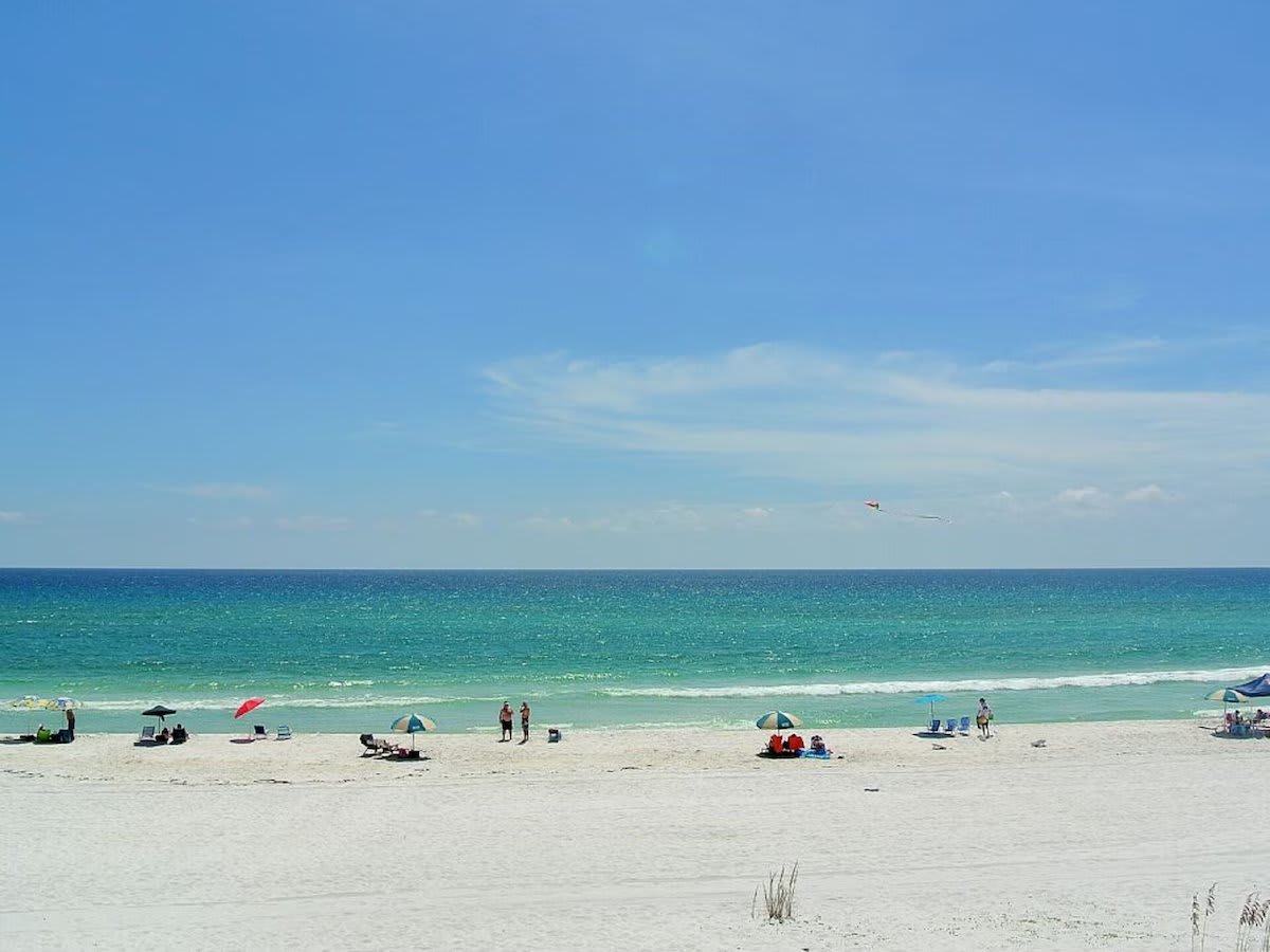 Seagrove Beach balcony picture.