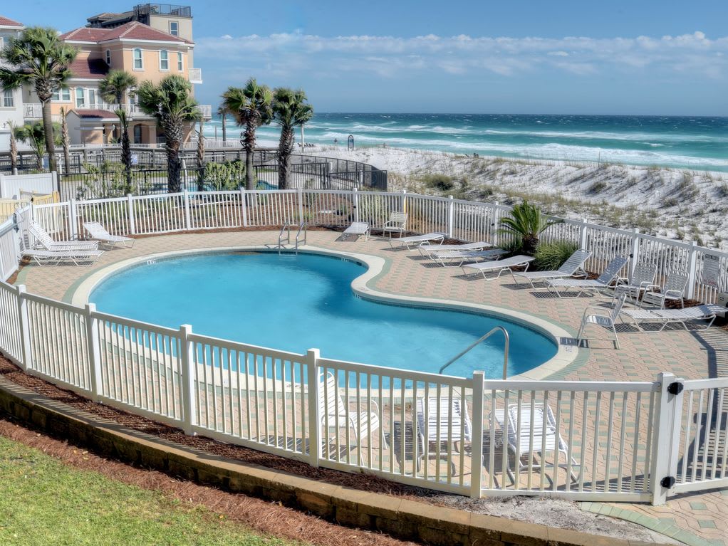 Magnificent views of the gulf from the pool deck