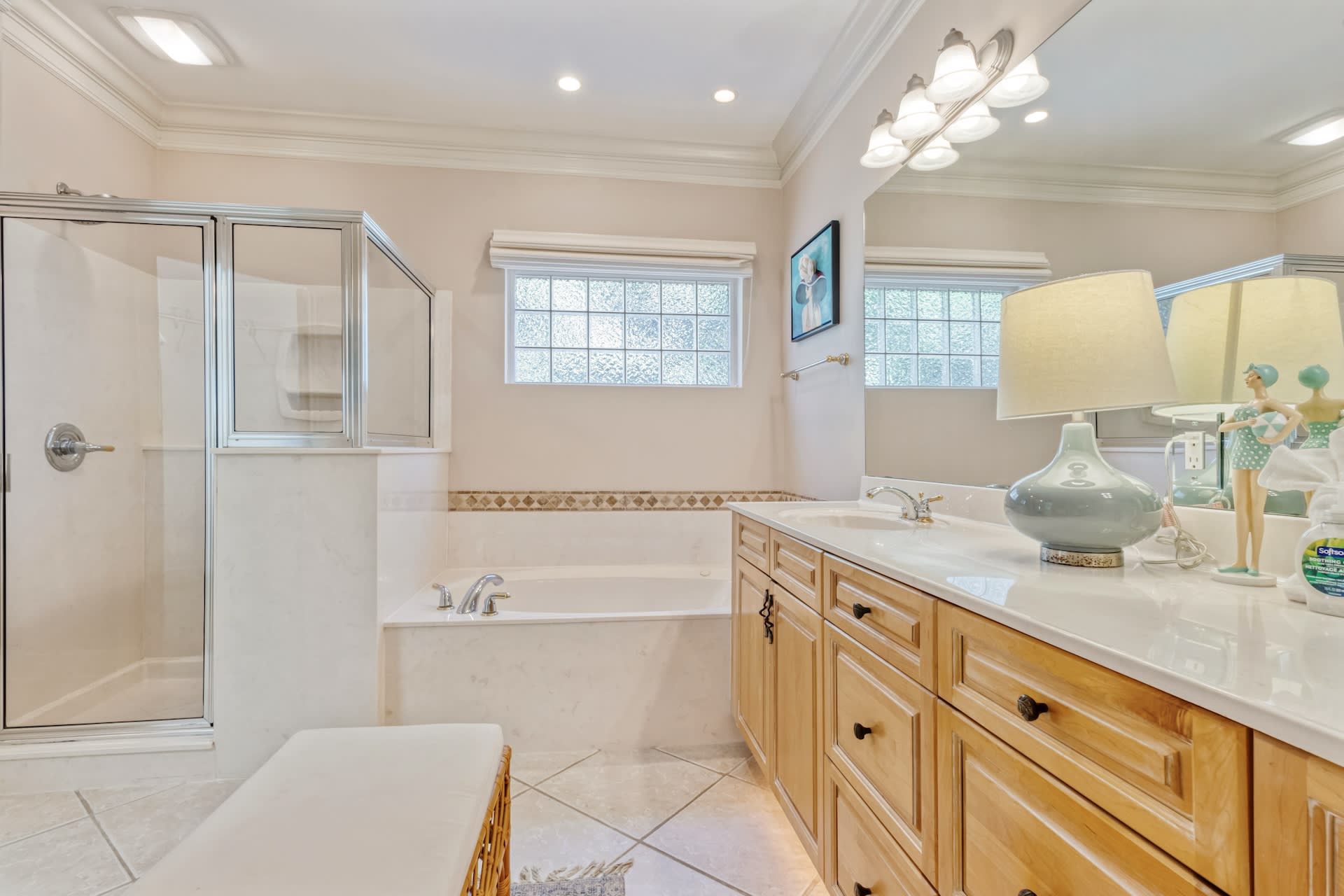 Large Tub and Shower