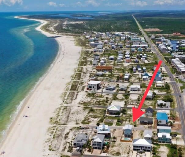 great location on quiet street