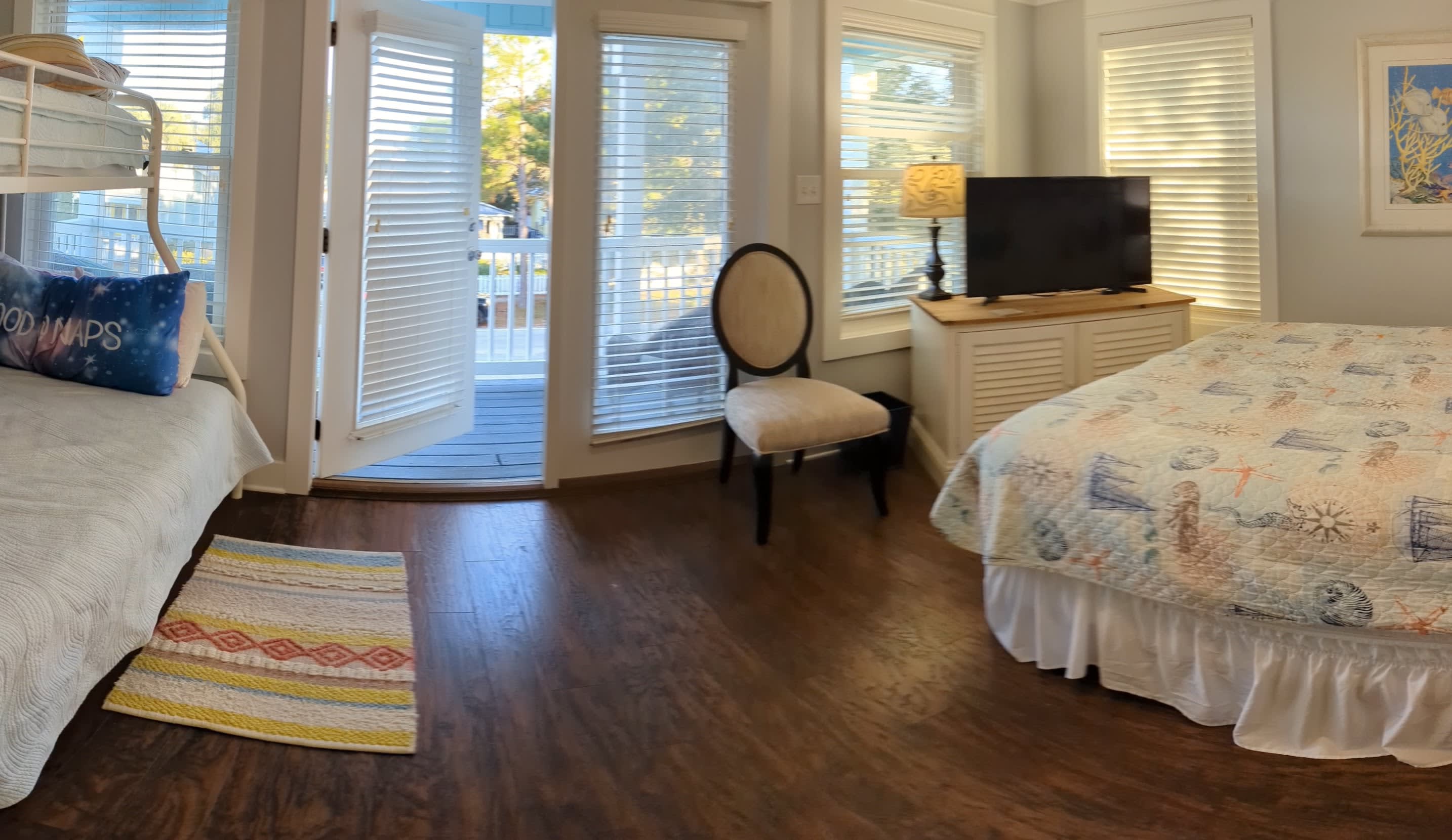 BR # 5 has queen, plus bunk with full & twin beds BR # 5 has queen, plus bunk with full & twin beds