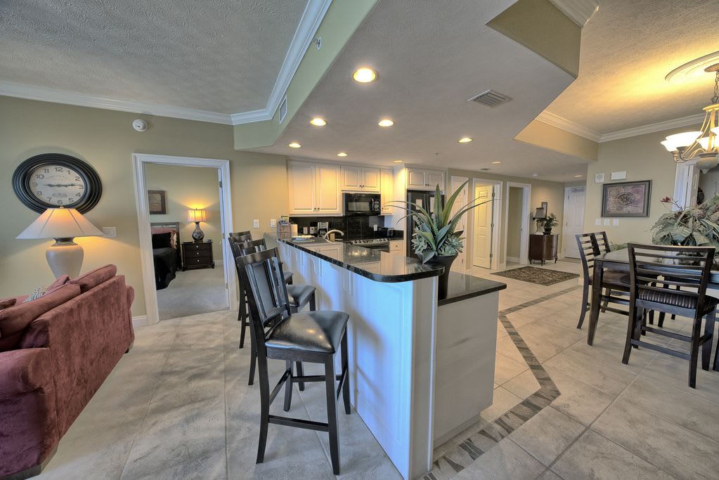 Room for 4 at the bar!