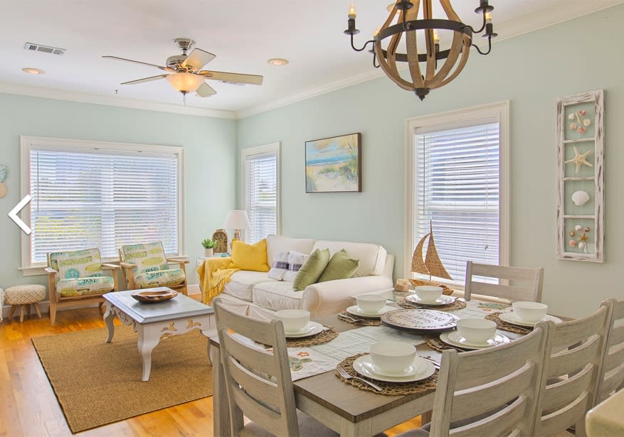 Second floor dining area
