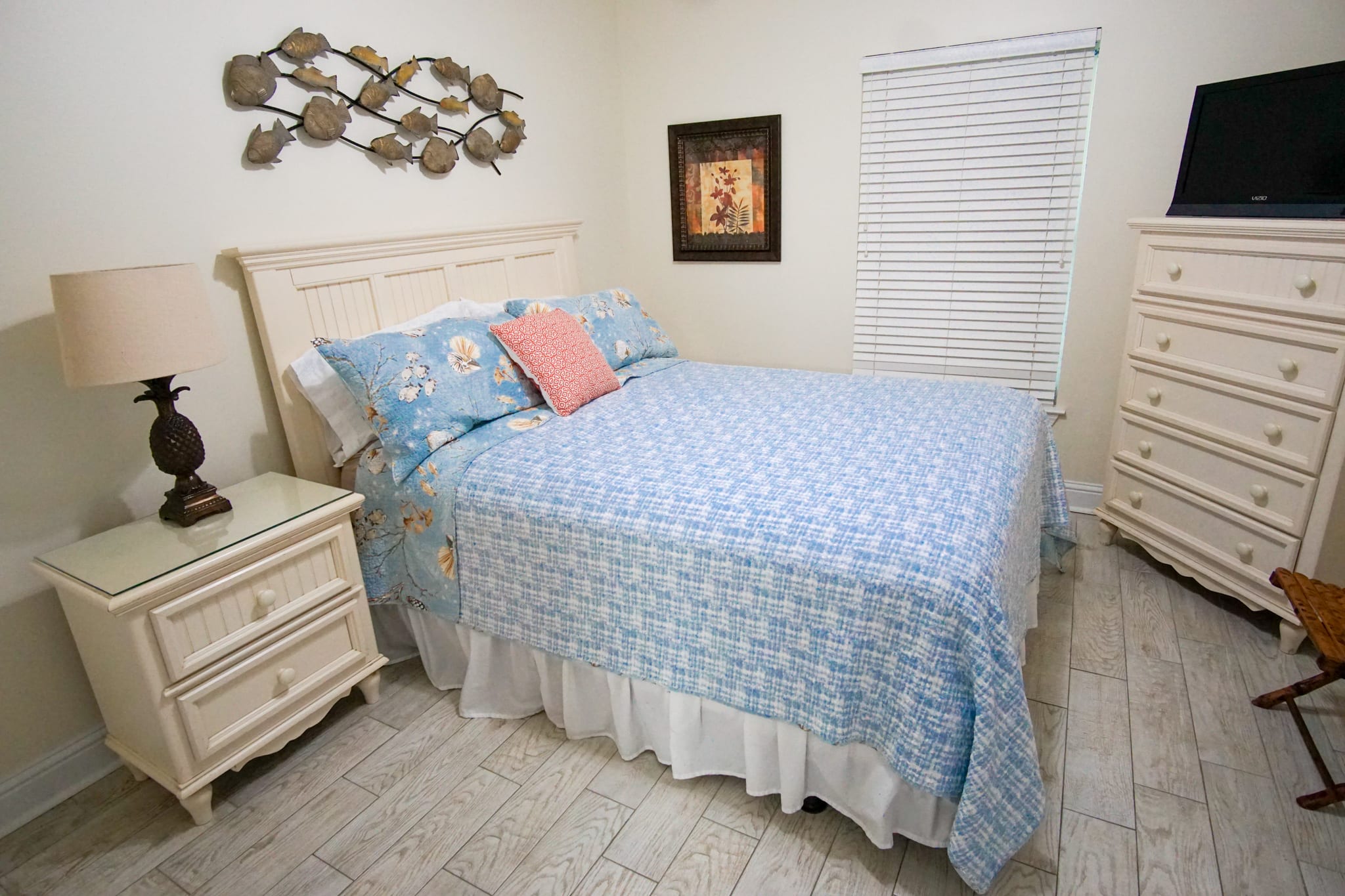 Crystal Shores Condo #906 _11