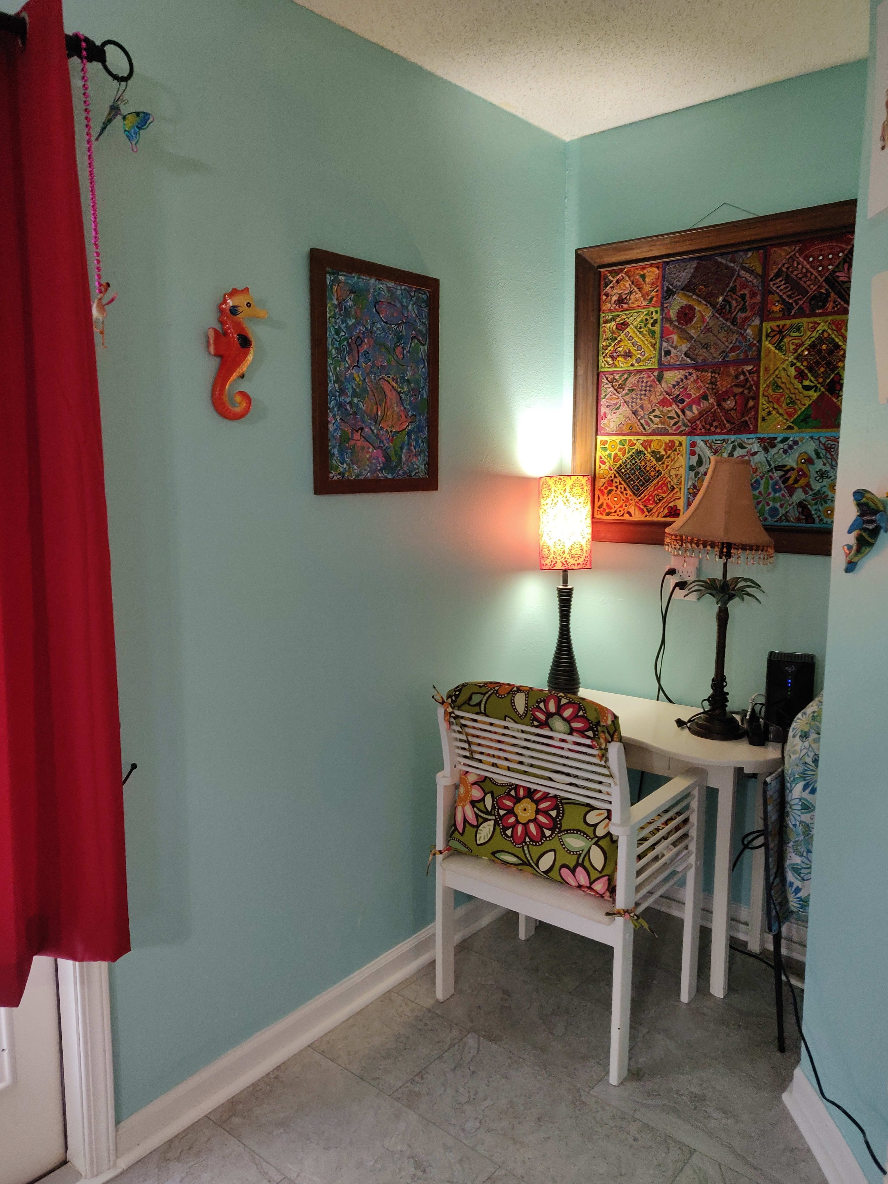 living area 4 - computer desk