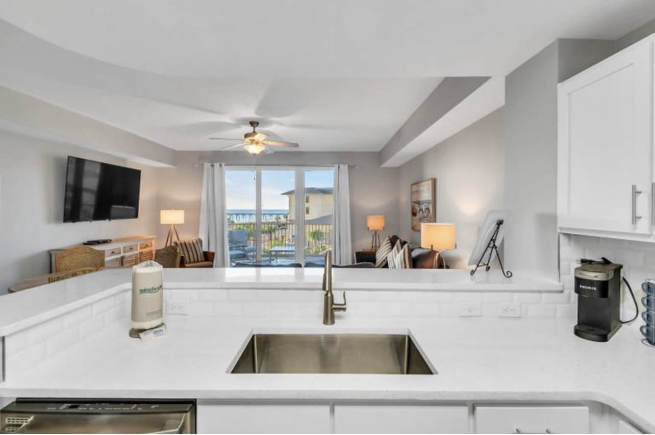 Cooking with a view! Or just walk to local restaurants!