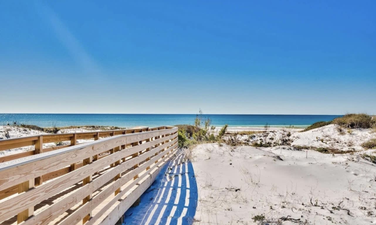 Private beach boardwalk- Gated deeded beach access