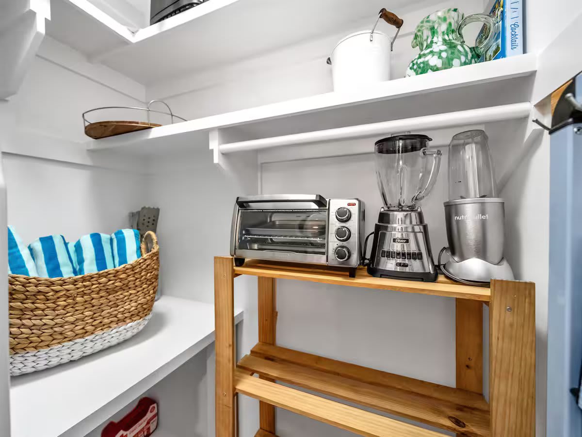 Laundry Room and Pantry