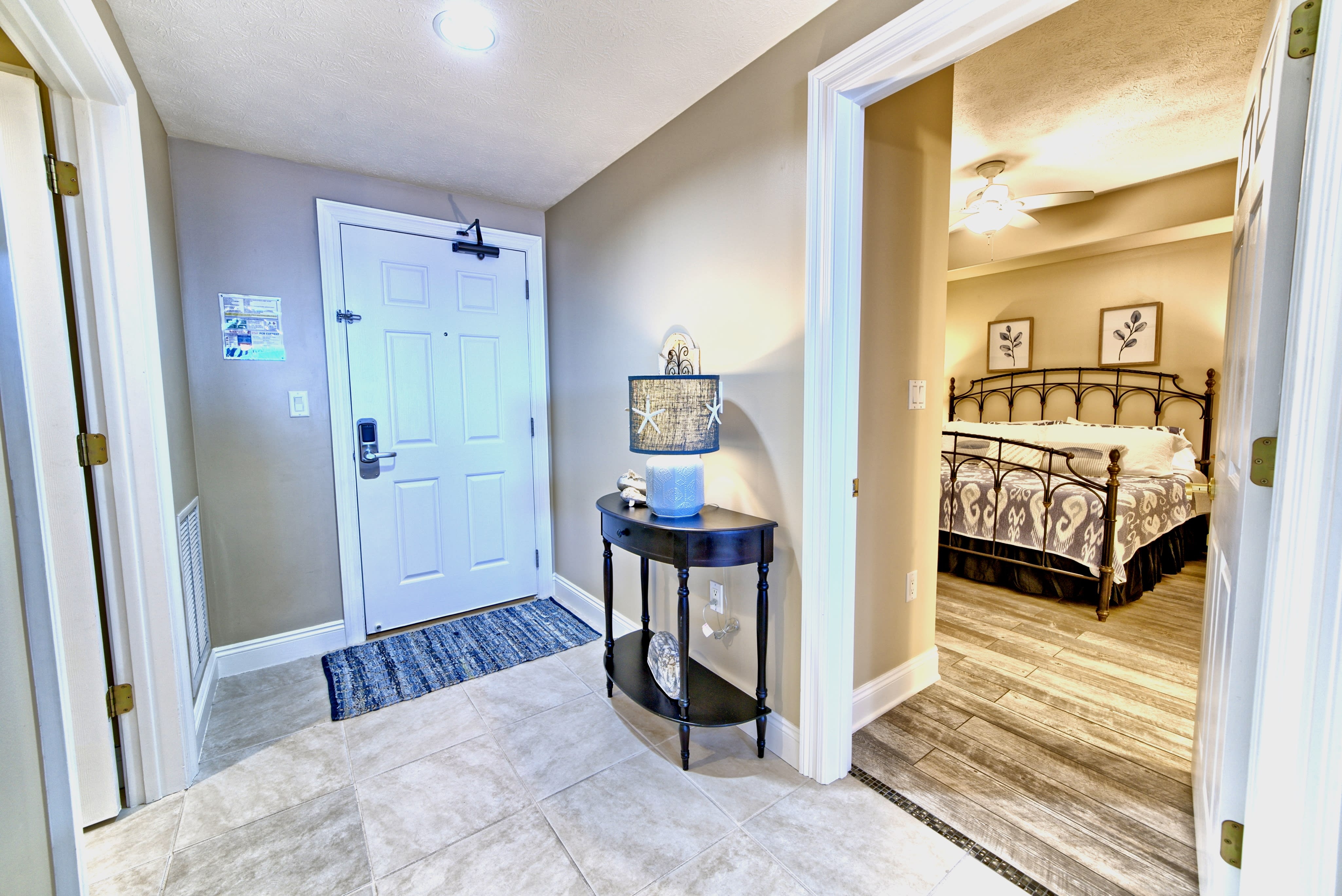 Guest Bedroom - King Bed